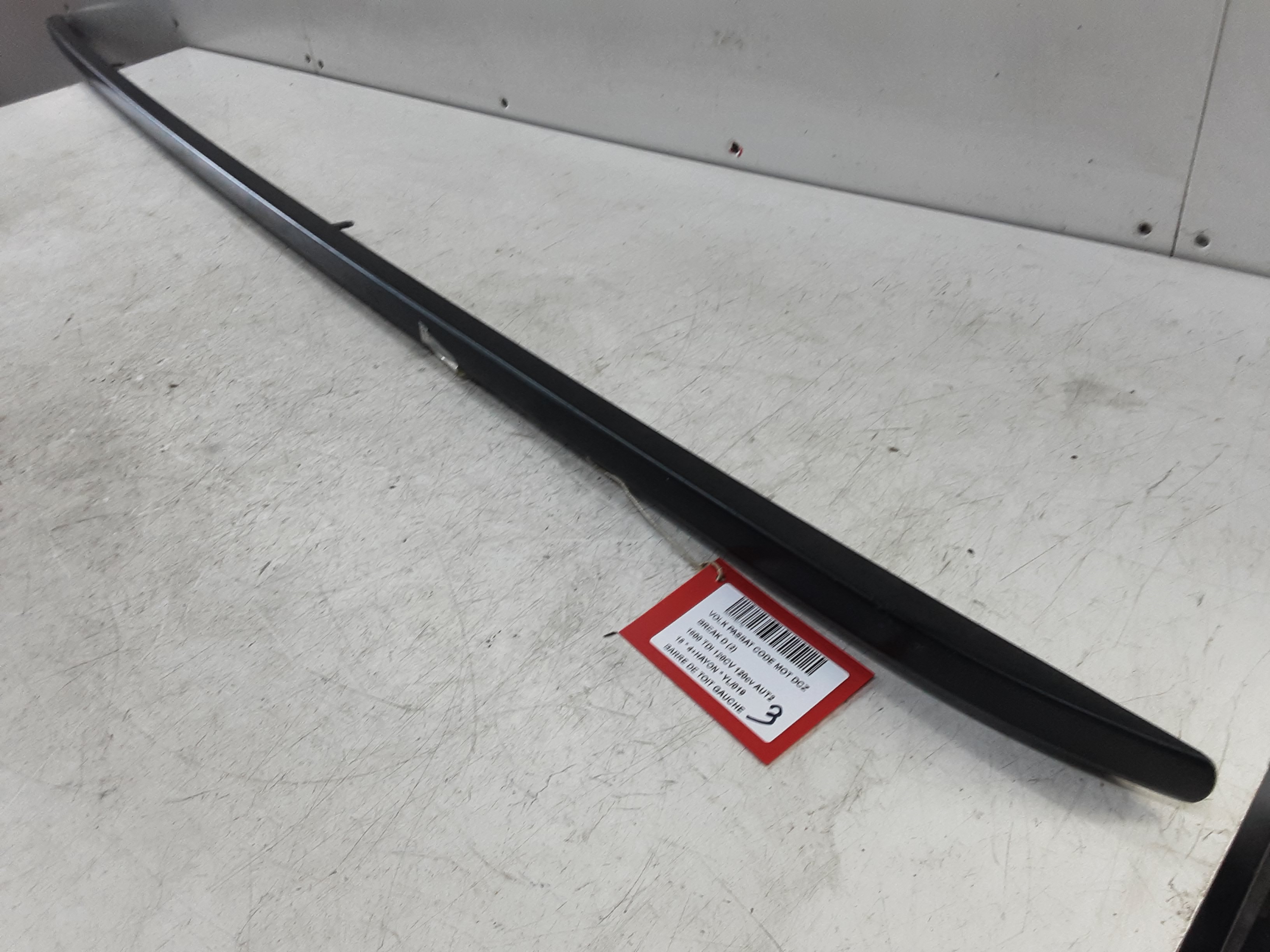 BARRE DE TOIT GAUCHE Vw PASSAT 11/14 - 19