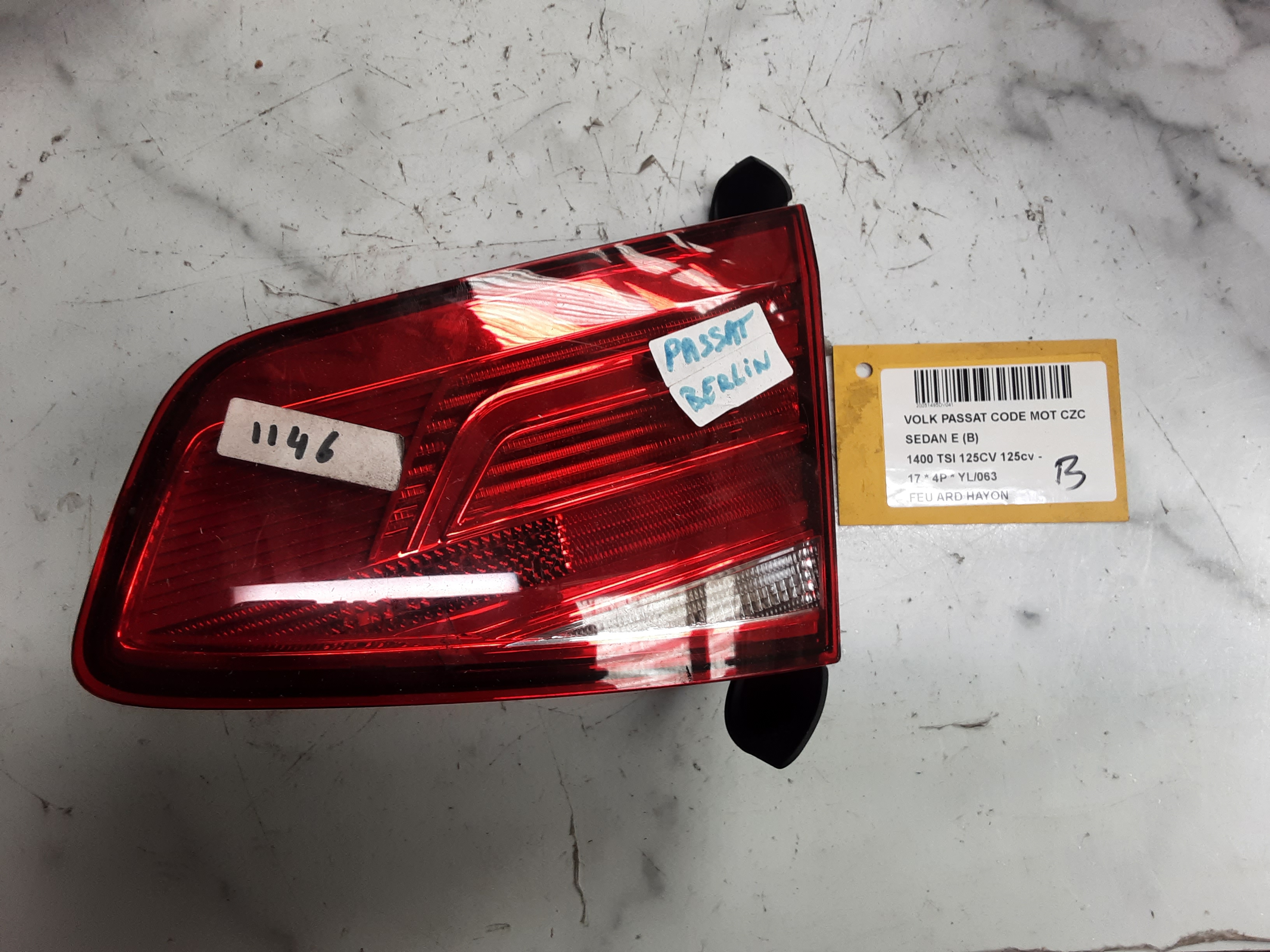 LICHT ACHTERKLEP RECHTS Vw PASSAT 11/14 - 19