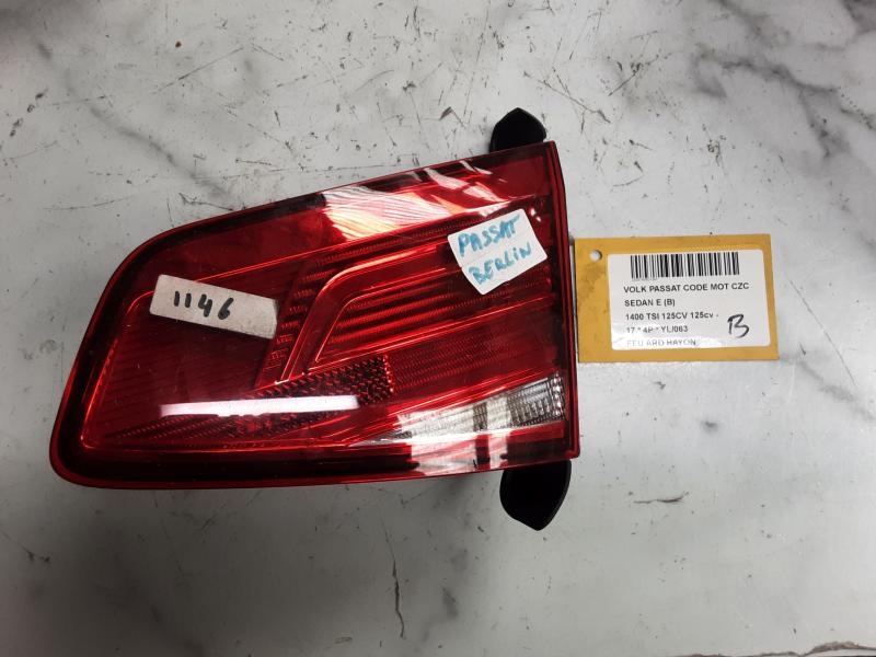 LICHT ACHTERKLEP RECHTS Vw PASSAT 11/14 - 19