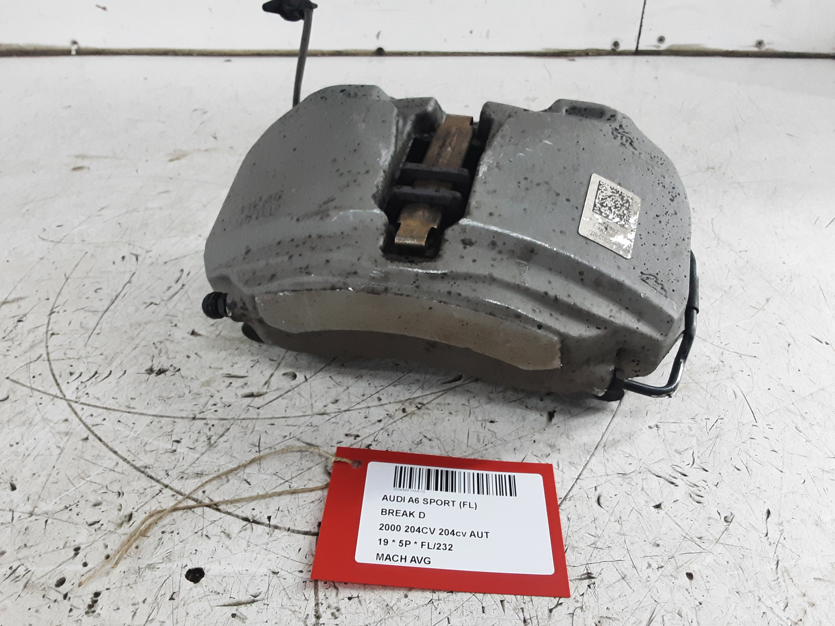 REMKLAUW VOOR LINKS Audi A6 6/18+