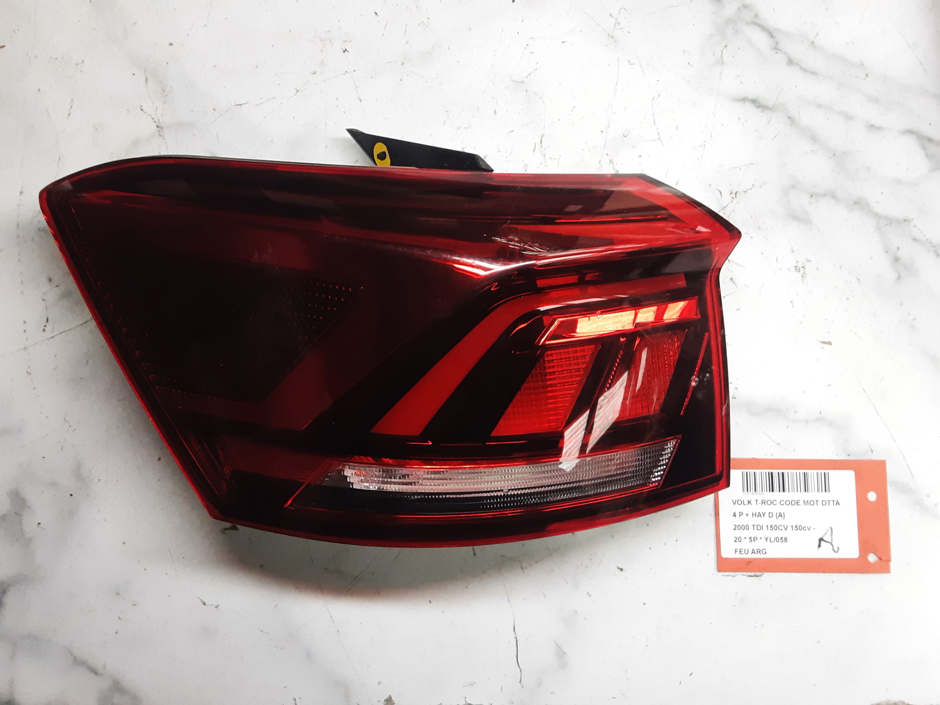 ACHTERLICHT LINKS Vw T-ROC 10/17 - 4/22