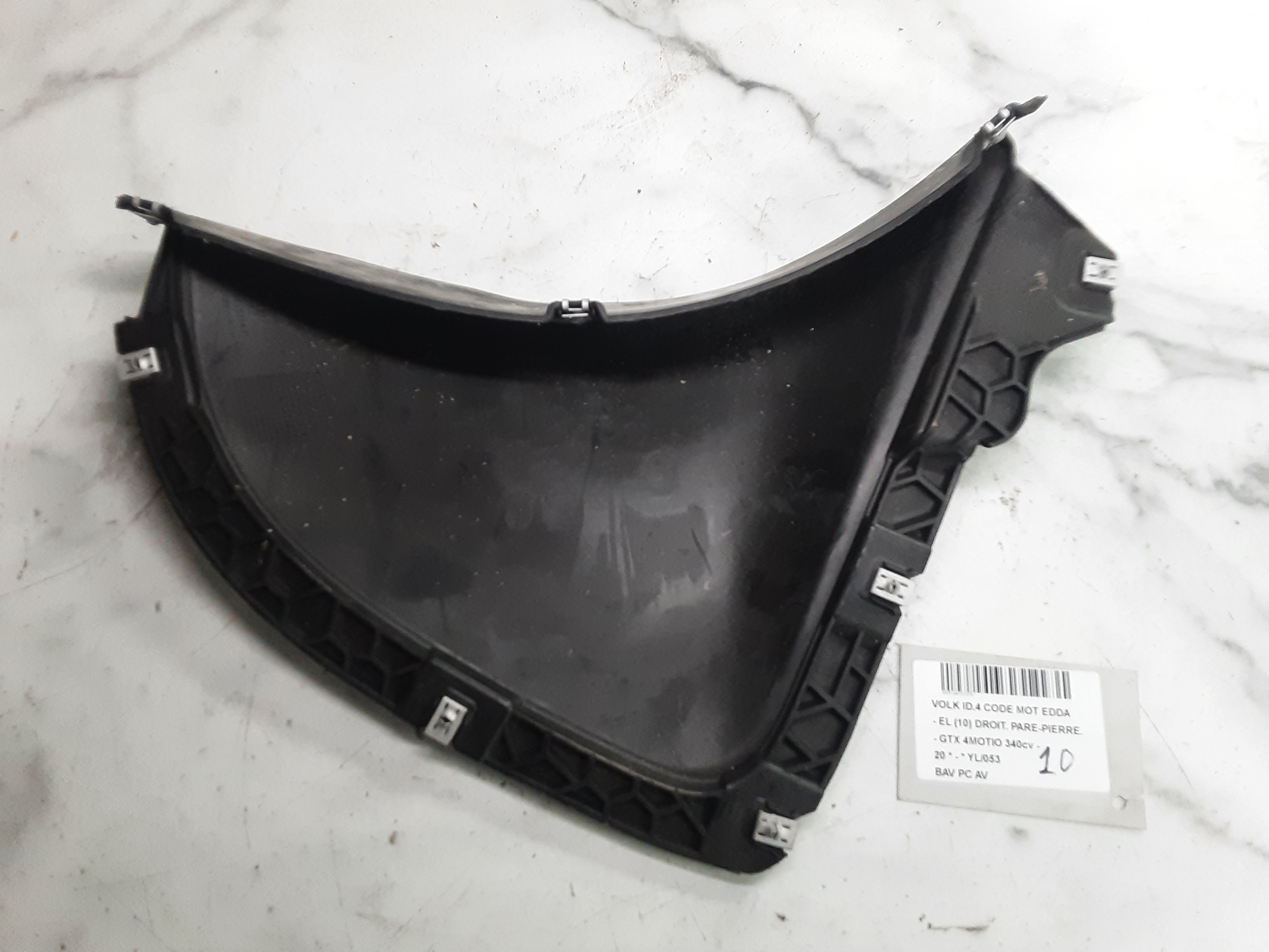 SPOILER VOORBUMPER Vw ID 4 5/20+