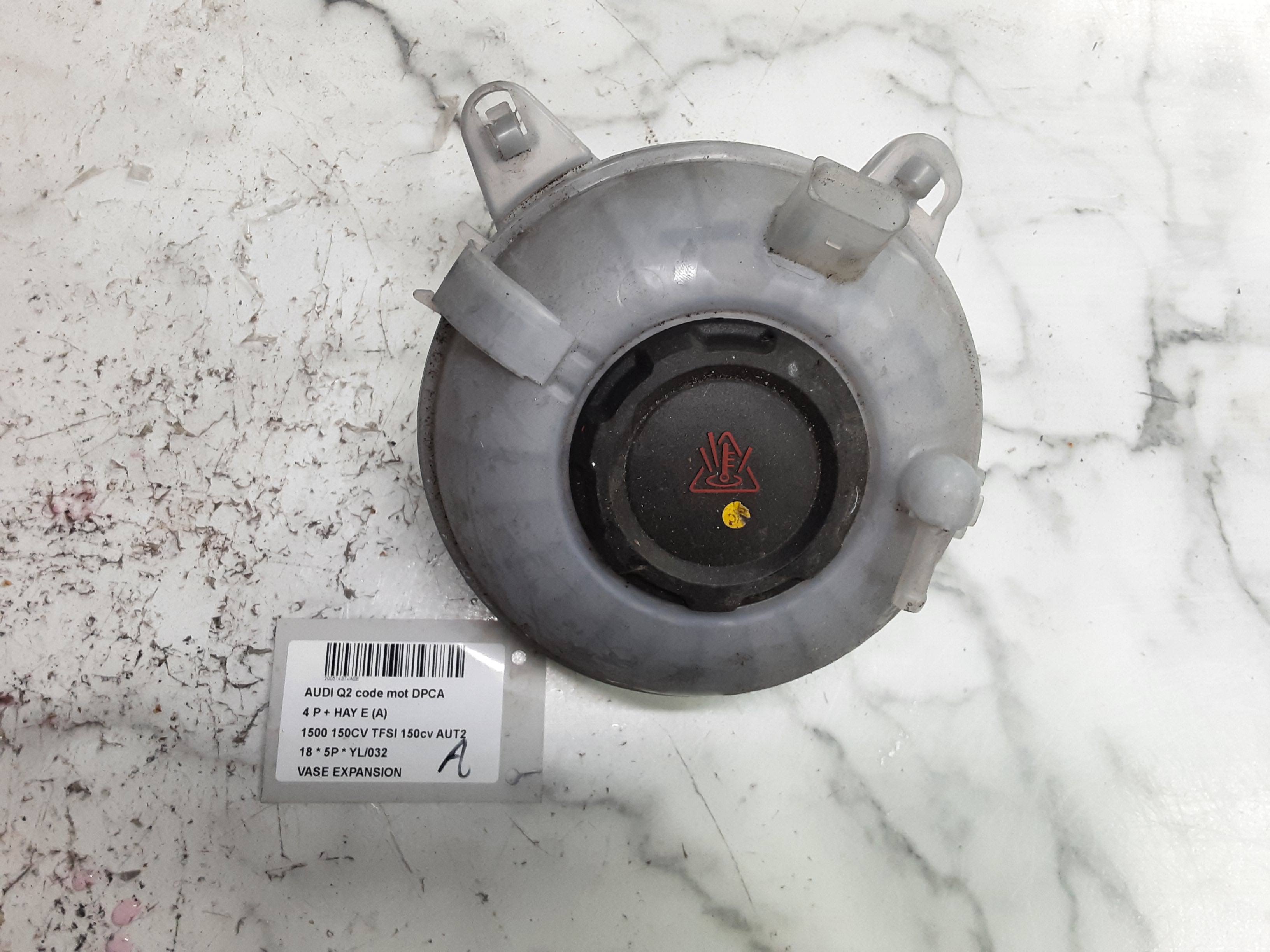 VASE D&#039;EXPANSION Audi Q2 11/16+