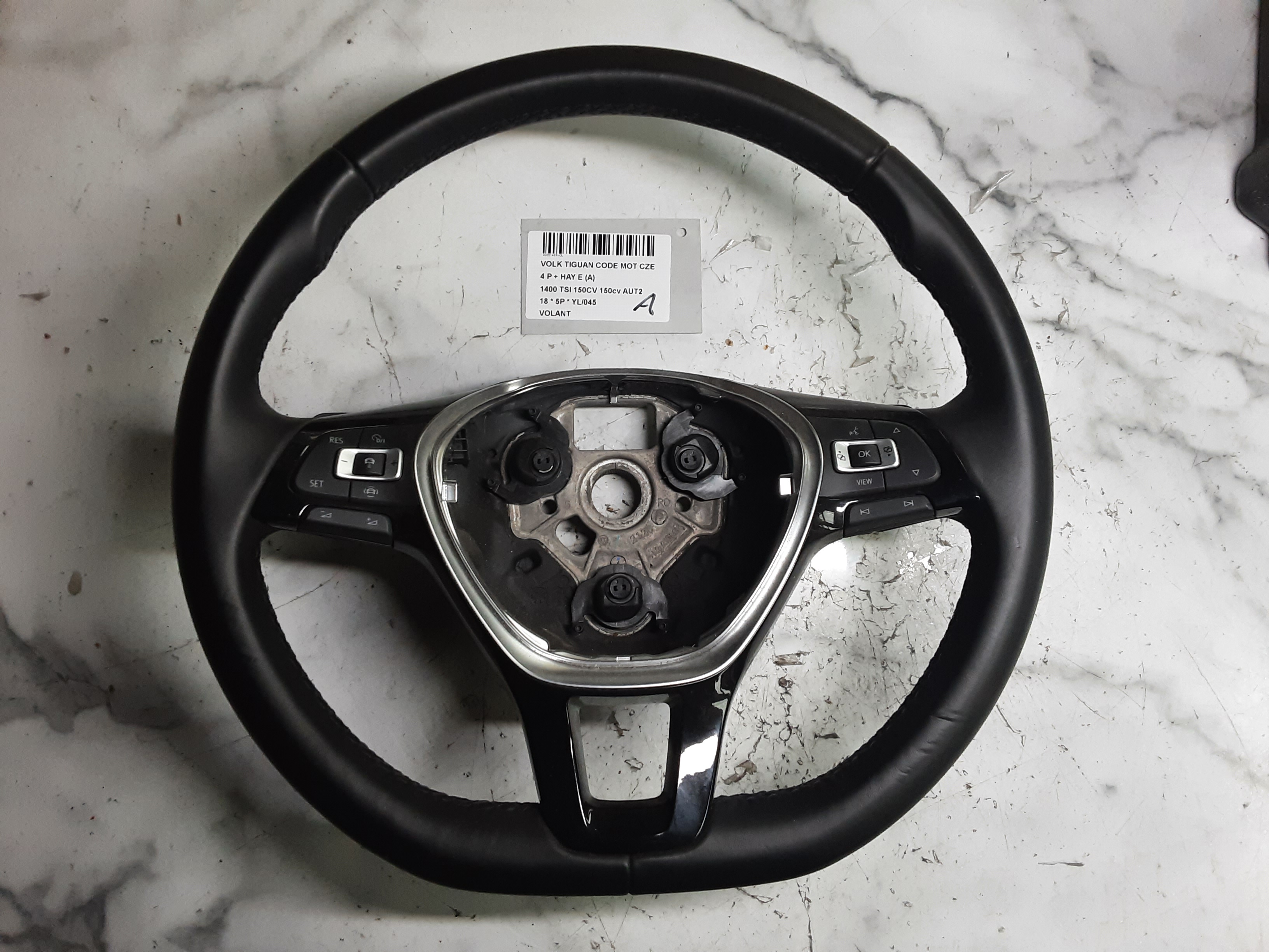STUUR Vw TIGUAN (3) 02/16- 10/20