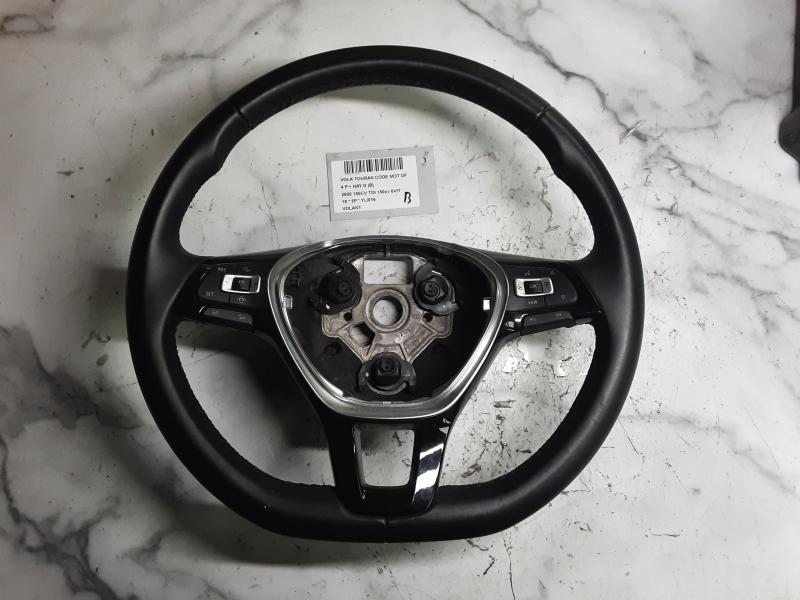 VOLANT Vw TOURAN 09/15+