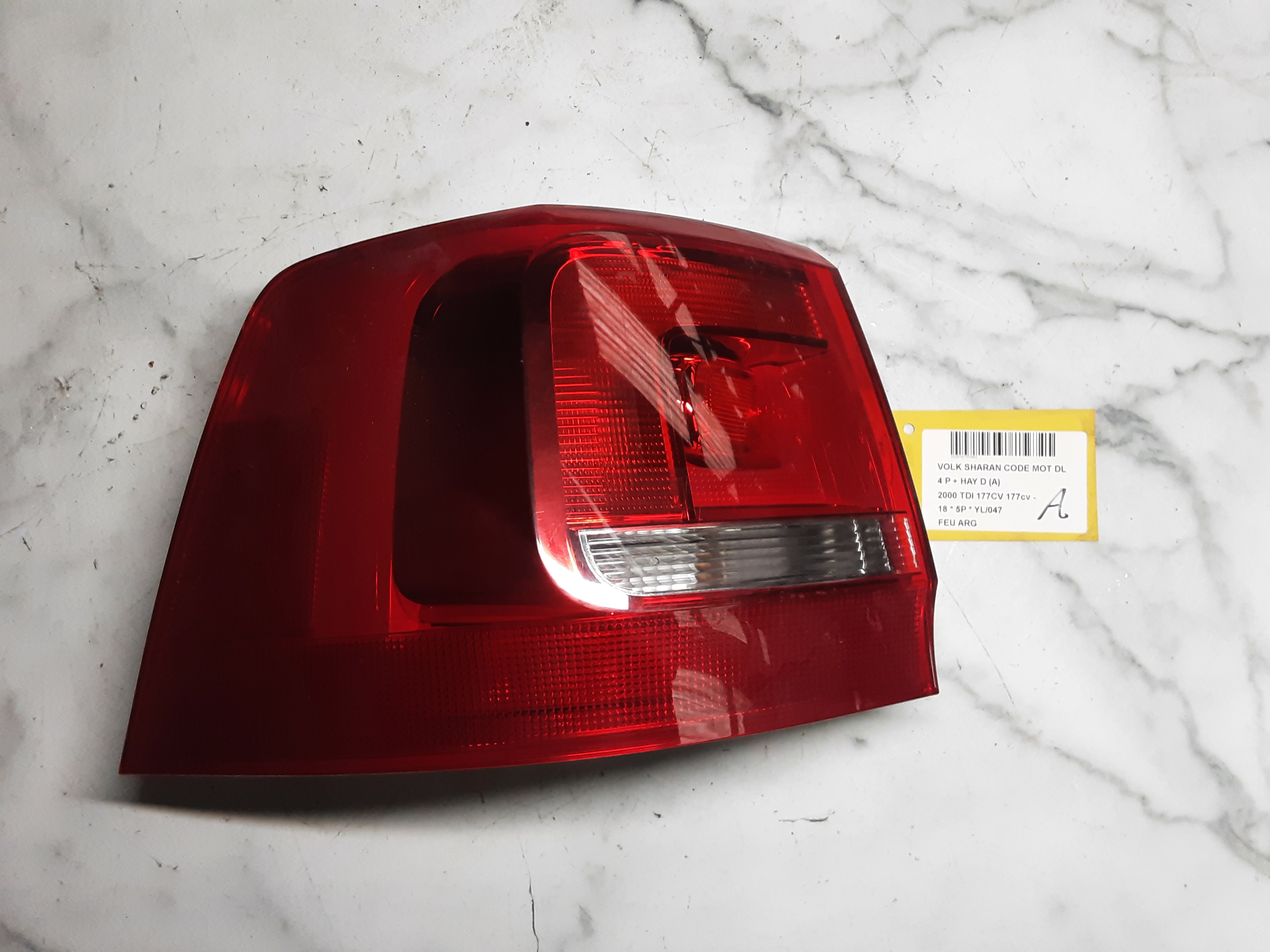ACHTERLICHT LINKS Vw SHARAN (3) FaceLift 7/15 +