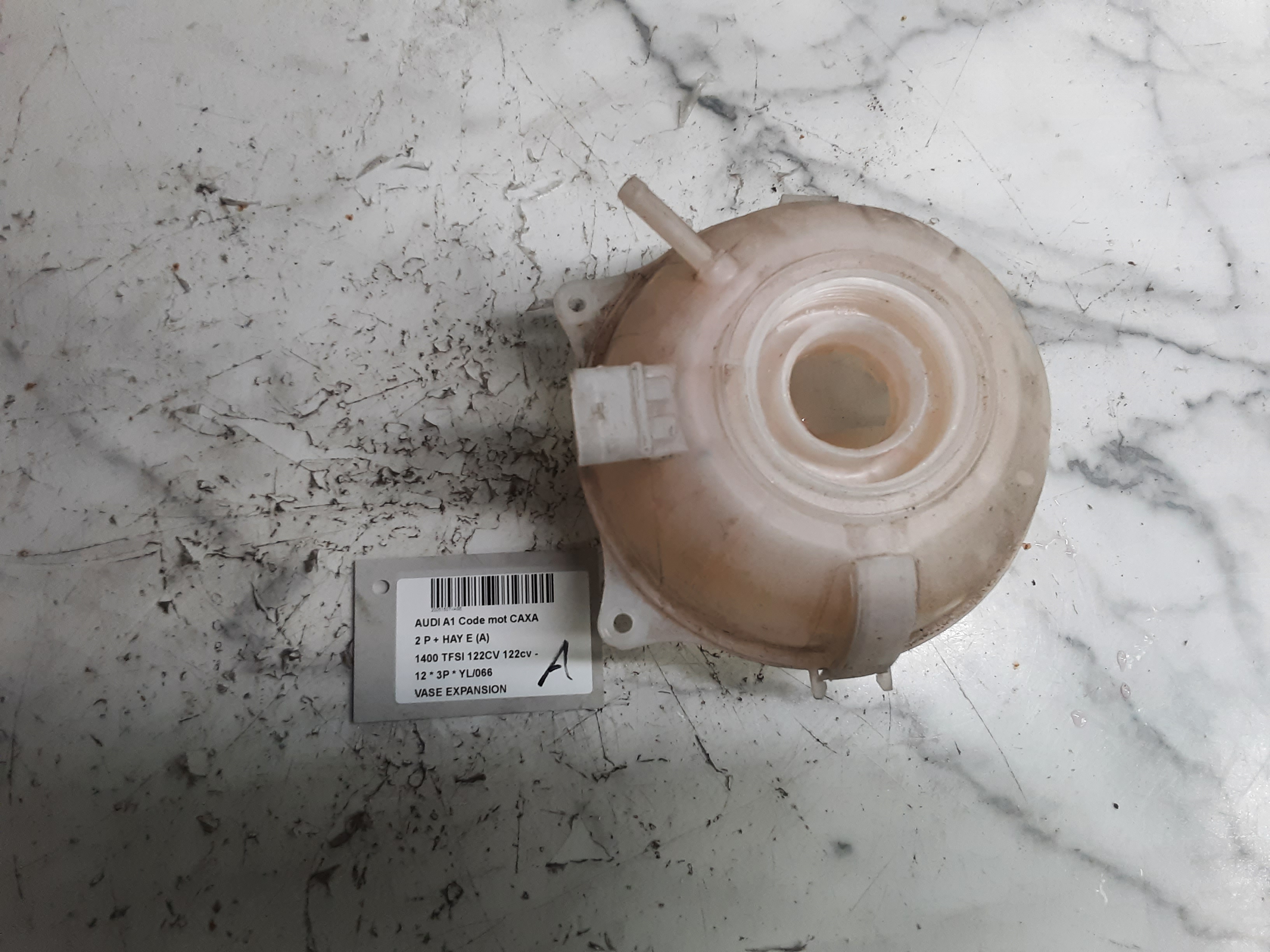 VASE D&#039;EXPANSION Audi A1 10-14