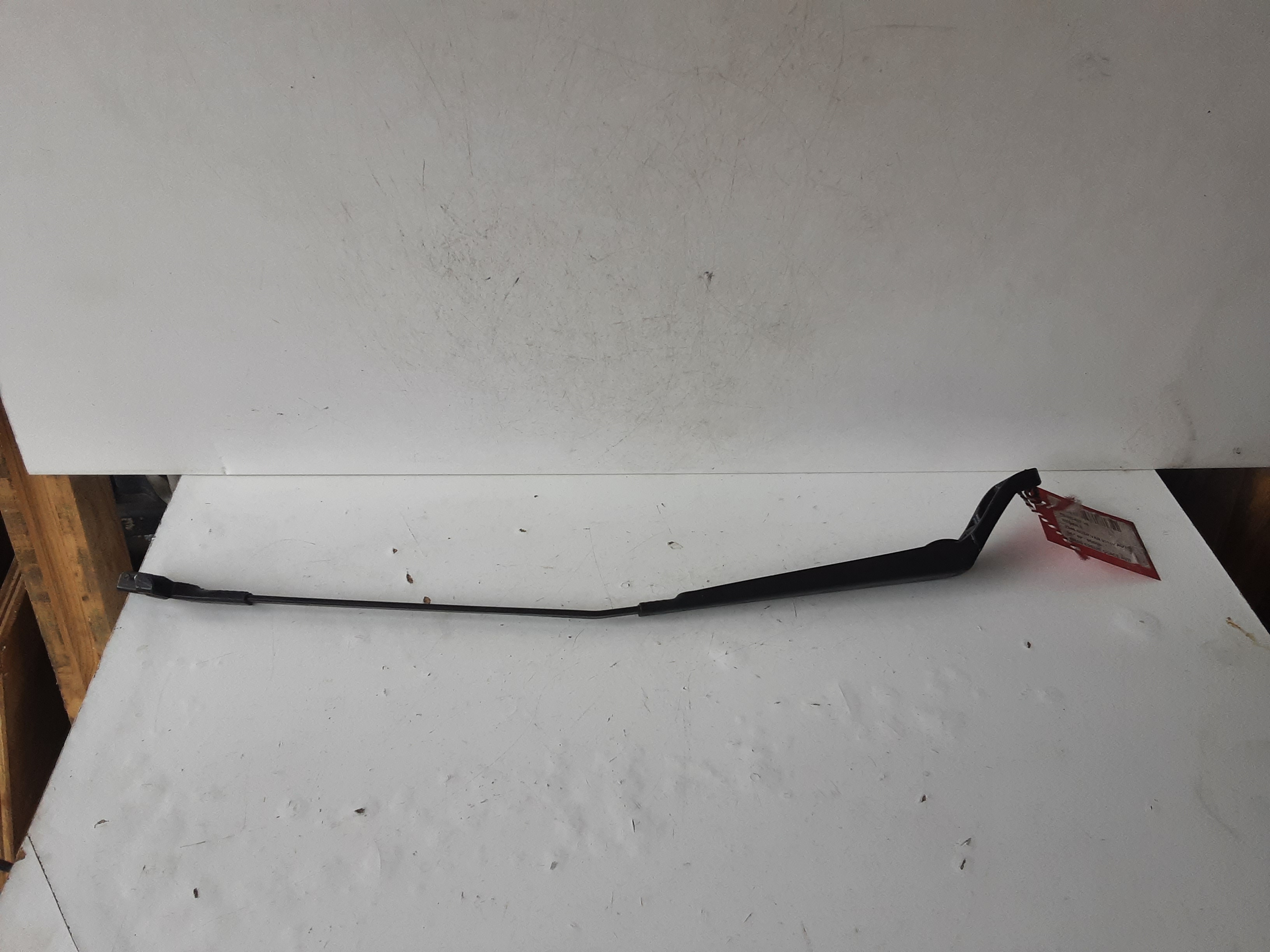 RUITENWISSERARM RECHTS VOOR Peugeot 407 5/2004+