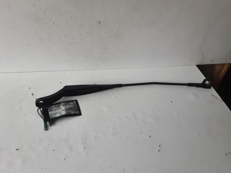 RUITENWISSERARM LINKS VOOR Peugeot 207 2/06 > 15