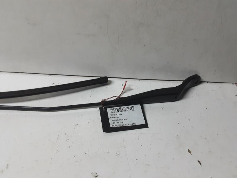 SCHEIBENWISCHERARM LINKS VORNE Peugeot 207 2/06 > 15