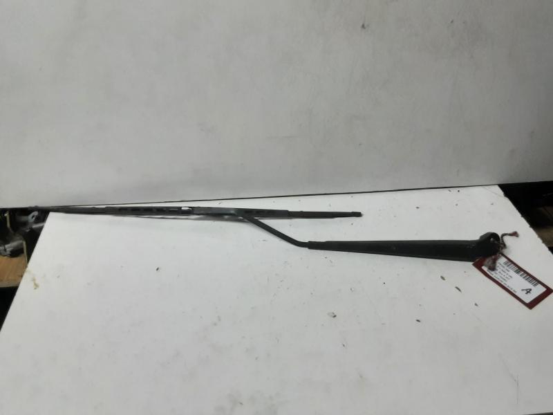 RUITENWISSERARM VOOR Peugeot 306 -4/97