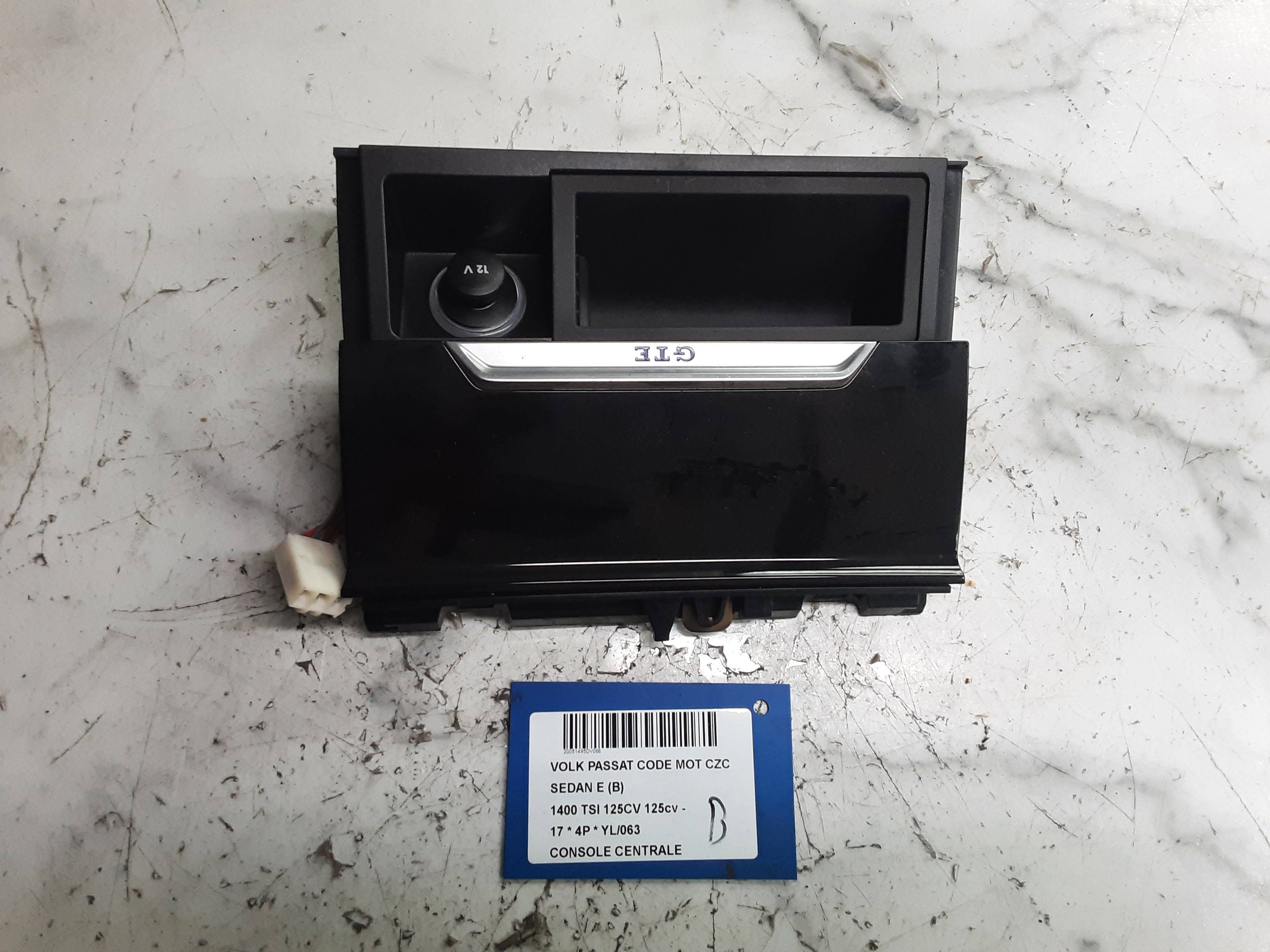 CONSOLE CENTRALE Vw PASSAT 11/14 - 19