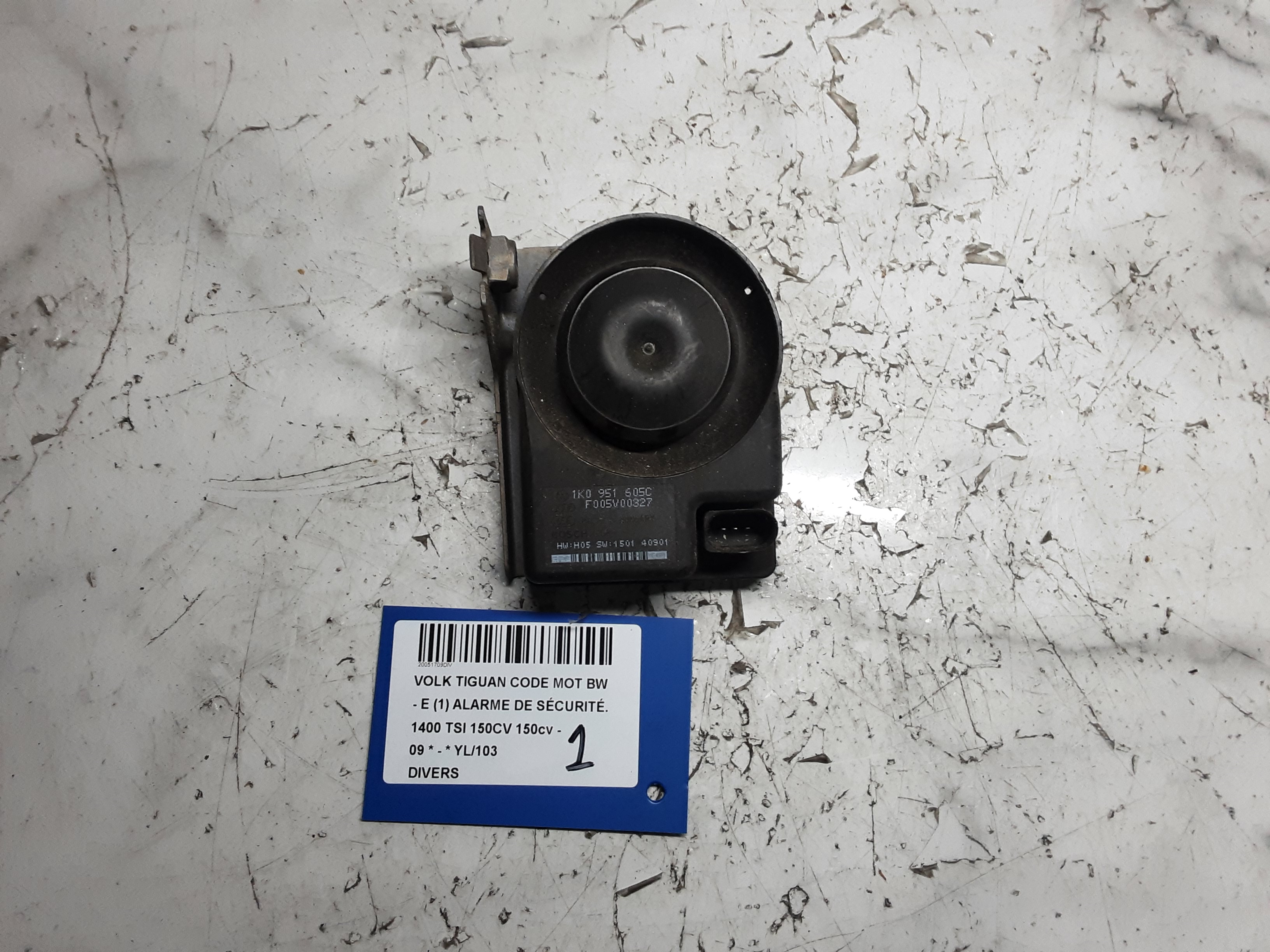 DIVERS Vw TIGUAN (1) 10/07 - 06/11