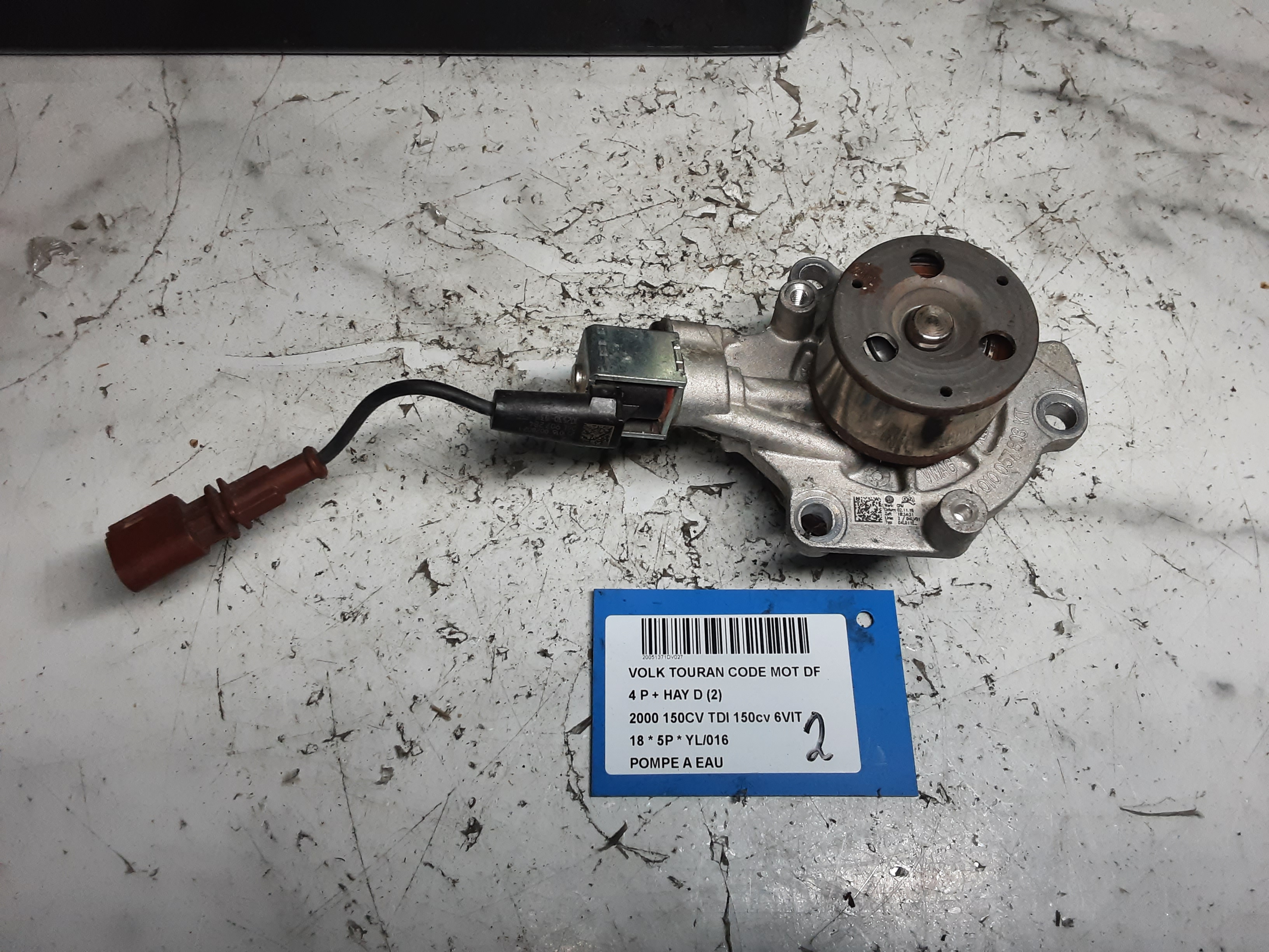 WATERPOMP Vw TOURAN 09/15+