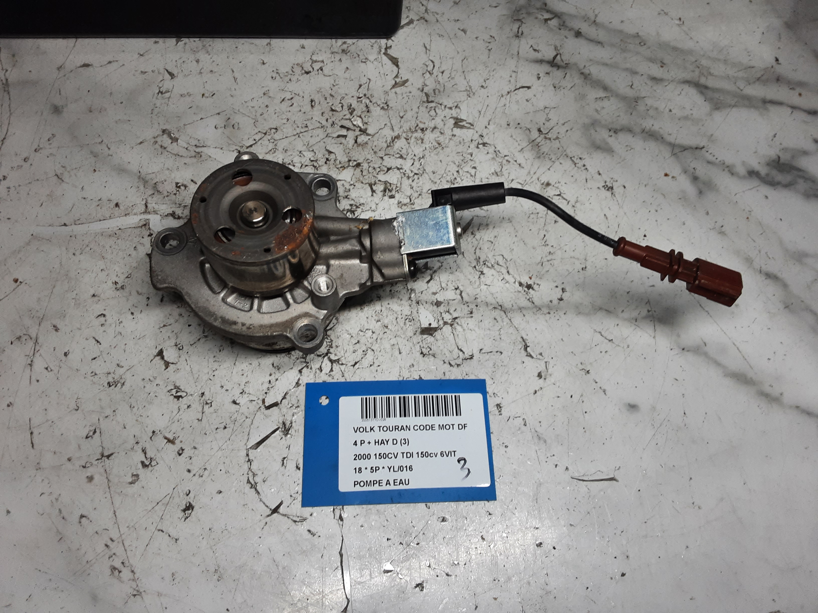 WATERPOMP Vw TOURAN 09/15+