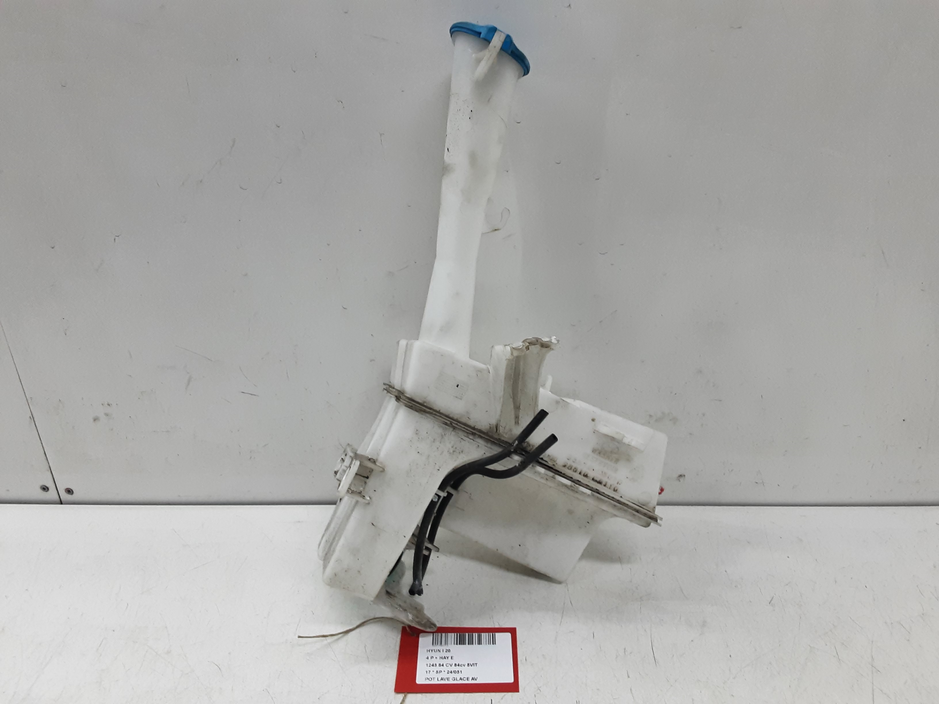 RUITENWASRESERVOIR VOOR Hyundai I20 (3) 01/15 - 8/18