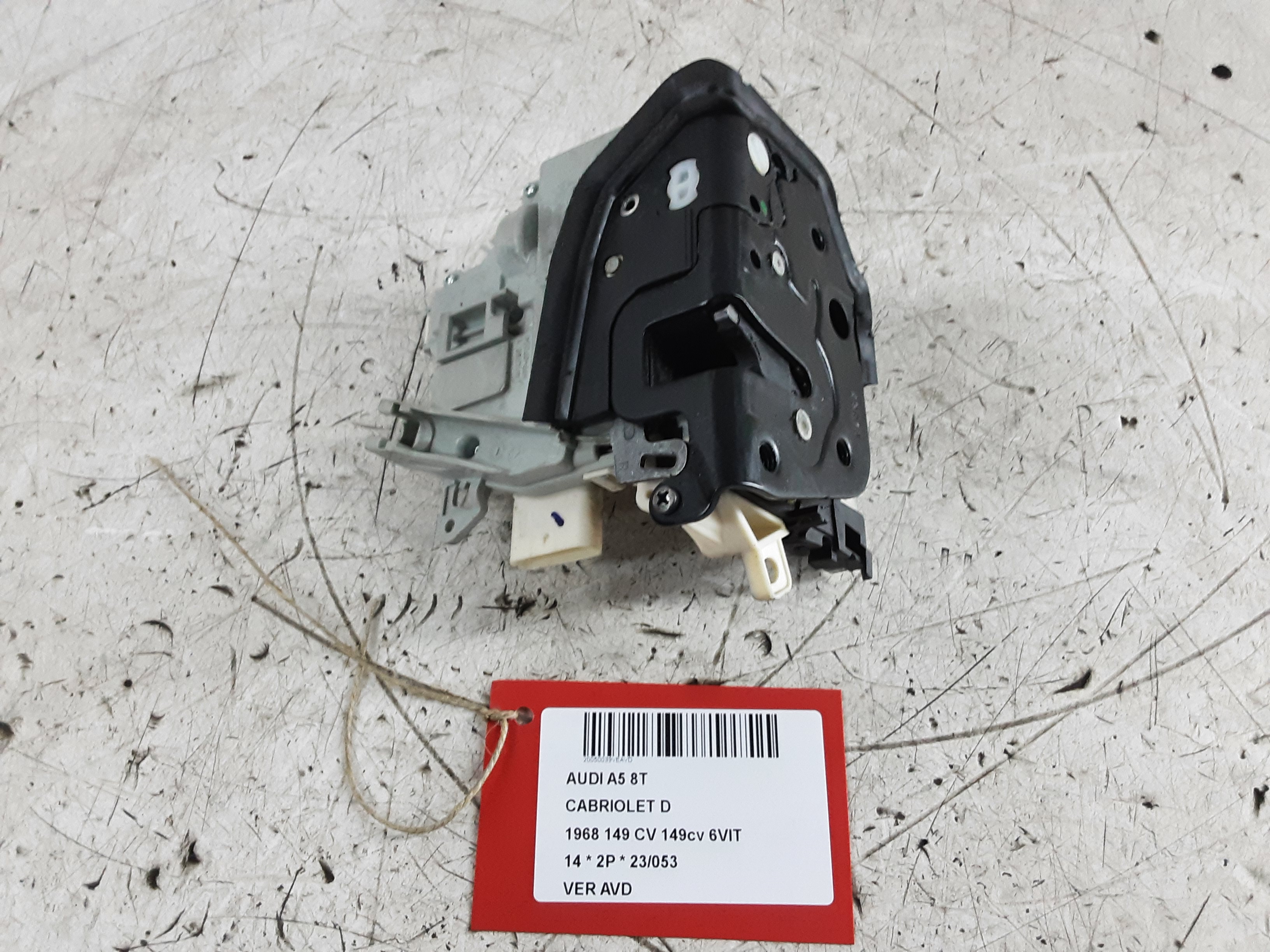 VERROUILLAGE DE PORTE AVANT DROITE Audi A5 CABRIO 8/11 - 12/16