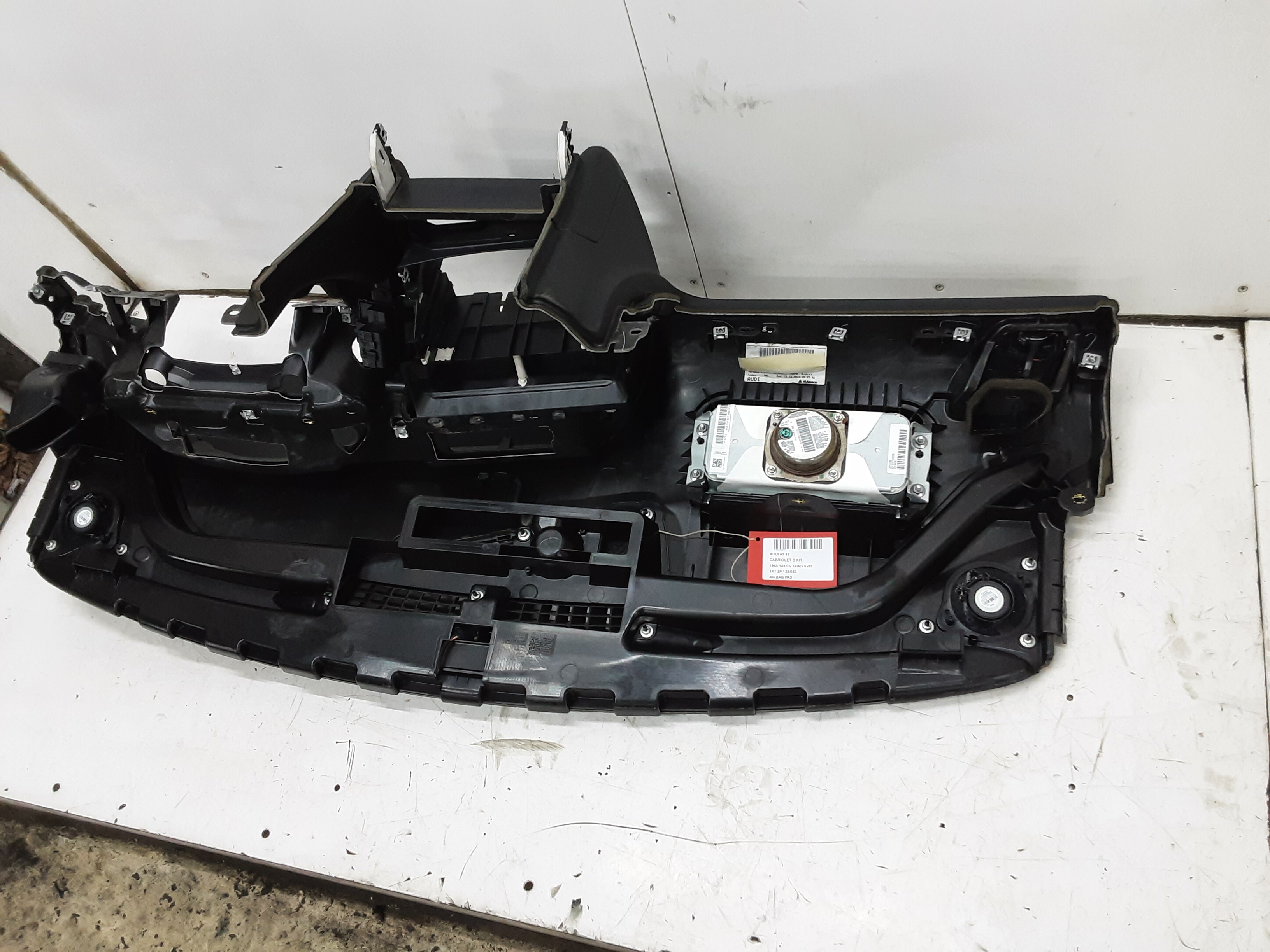 AIRBAG PASSAGER Audi A5 CABRIO 8/11 - 12/16