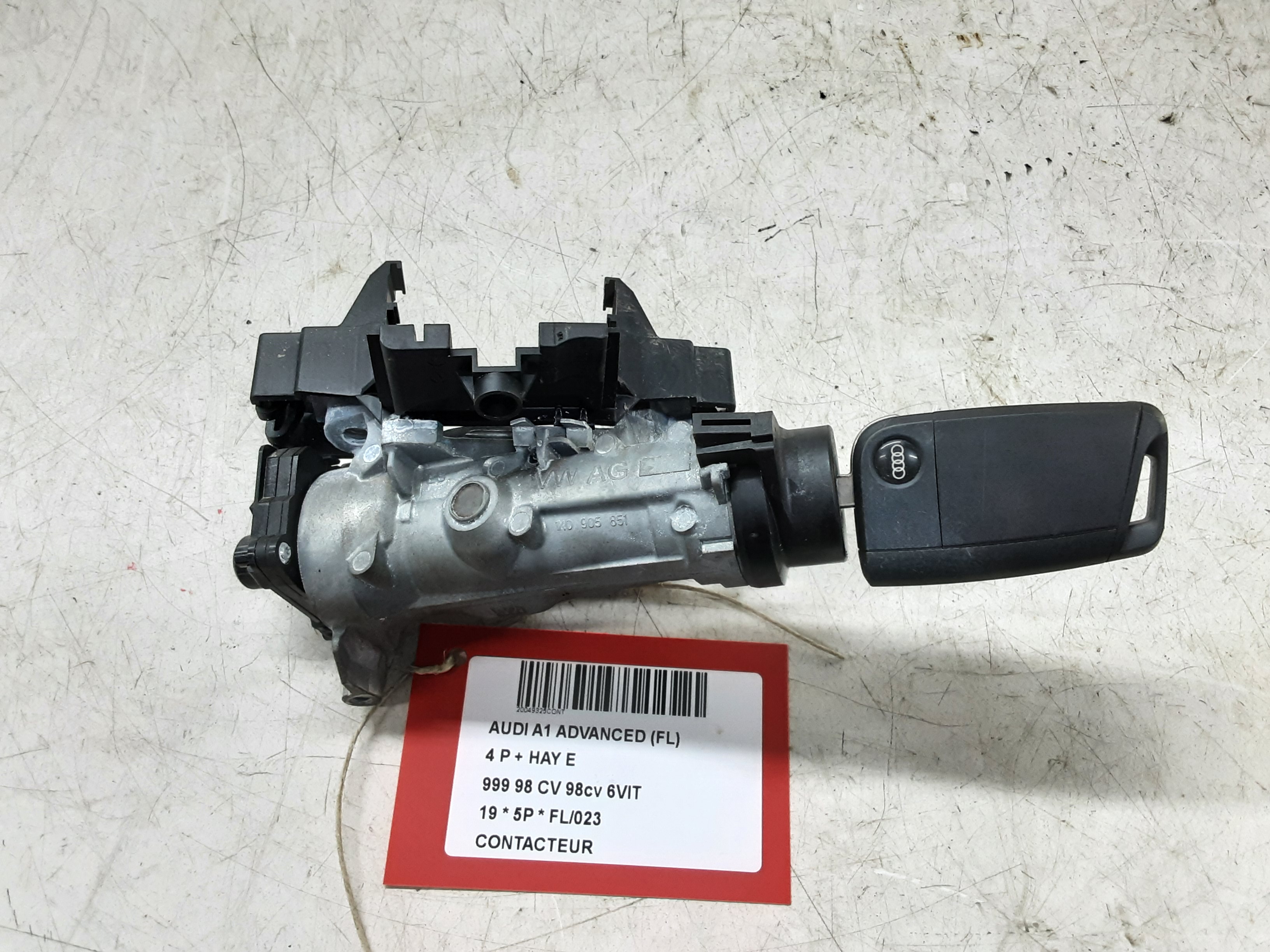 CONTACTSLOT Audi A1 12/18+
