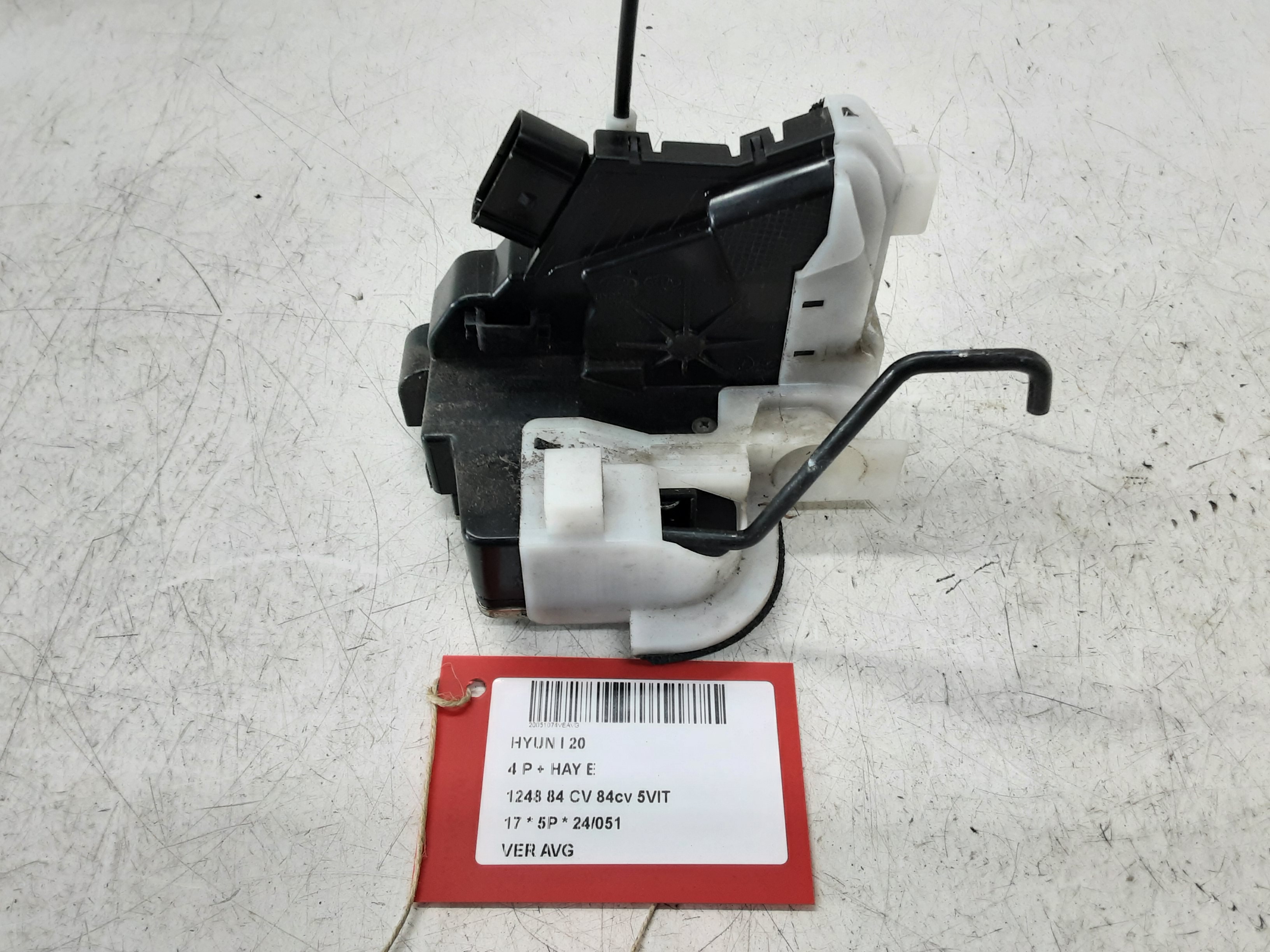 VERROUILLAGE DE PORTE AVANT GAUCHE Hyundai I20 (3) 01/15 - 8/18