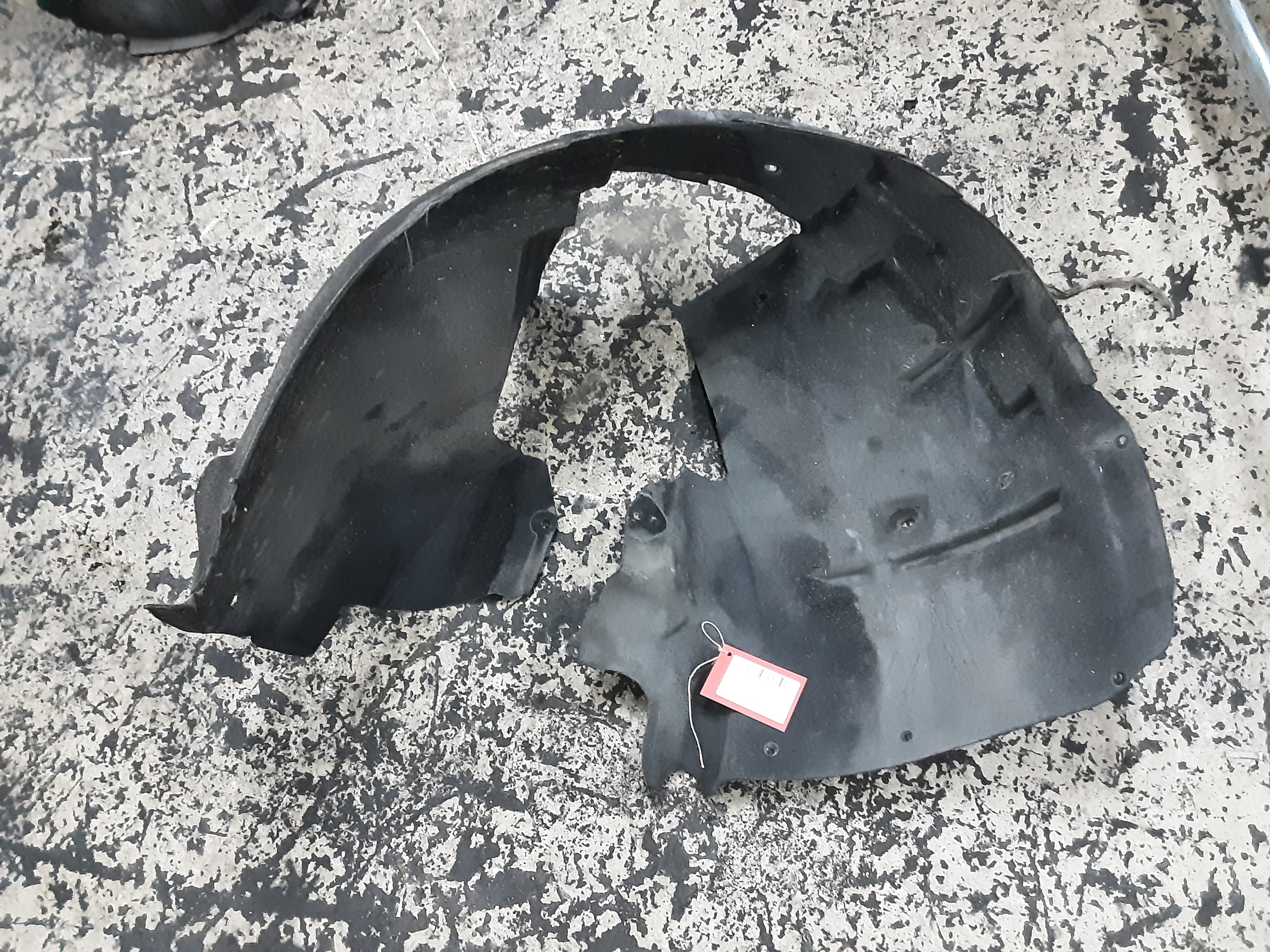 COQUILLE D&#039;AILE AVANT DROITE Audi A5 CABRIO 8/11 - 12/16