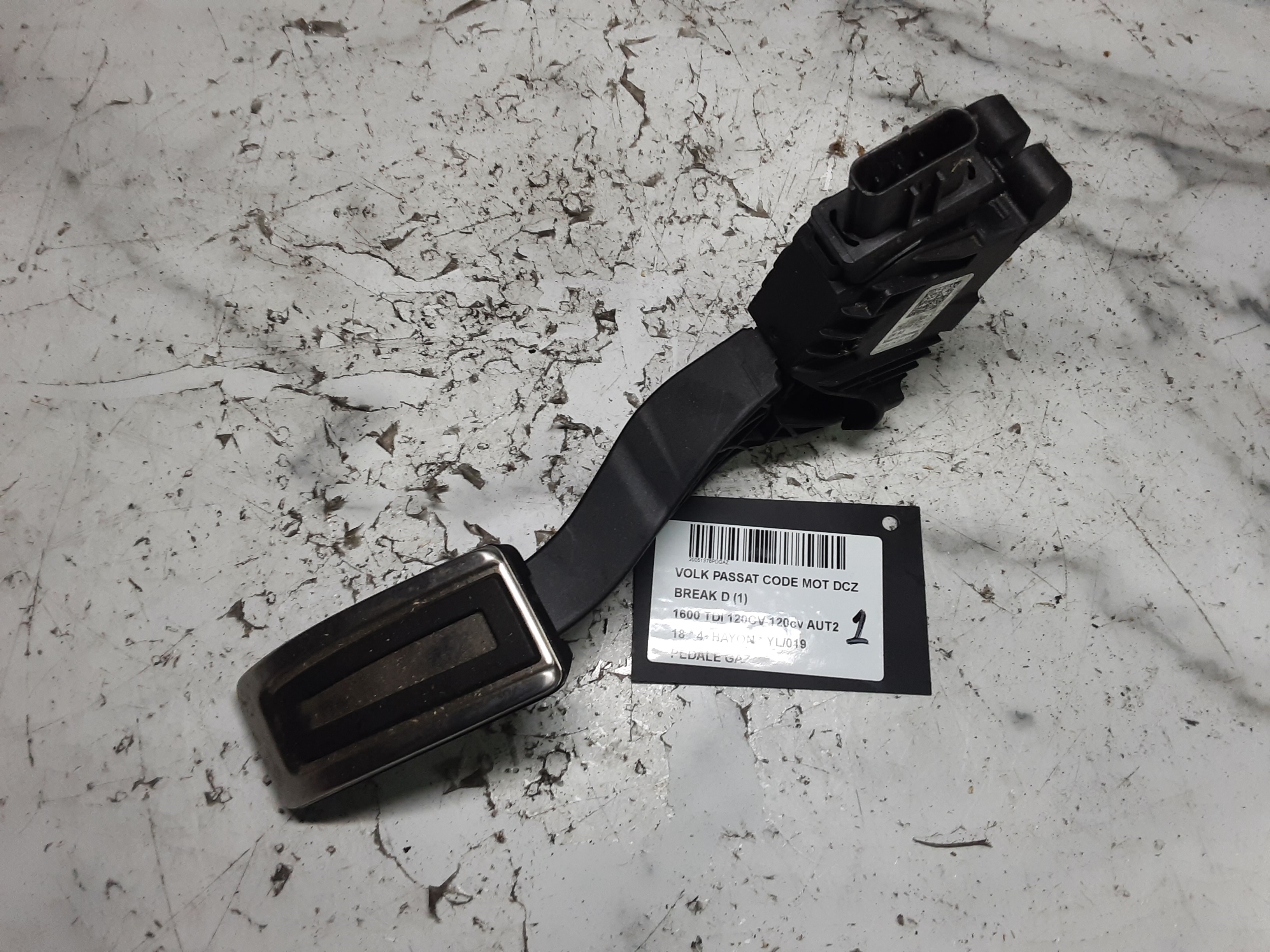 GASPEDAAL Vw PASSAT 11/14 - 19