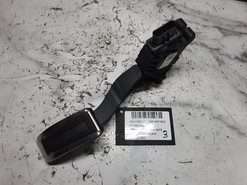 PEDALE DE GAZ Vw PASSAT 11/14 - 19