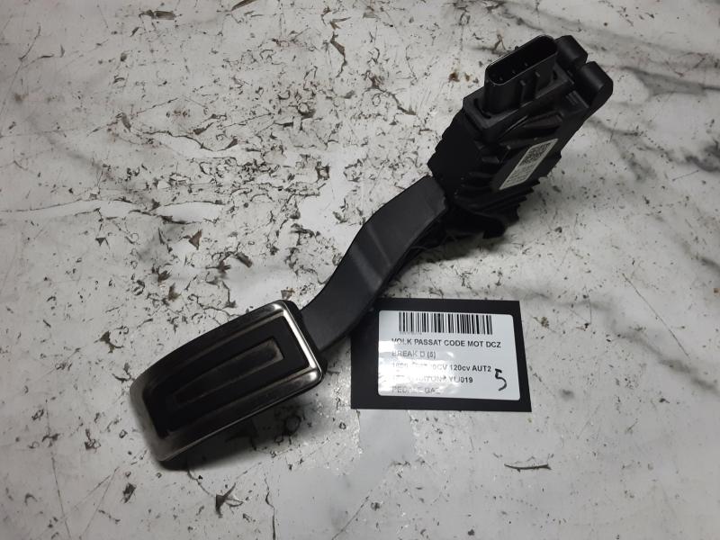 PEDALE DE GAZ Vw PASSAT 11/14 - 19