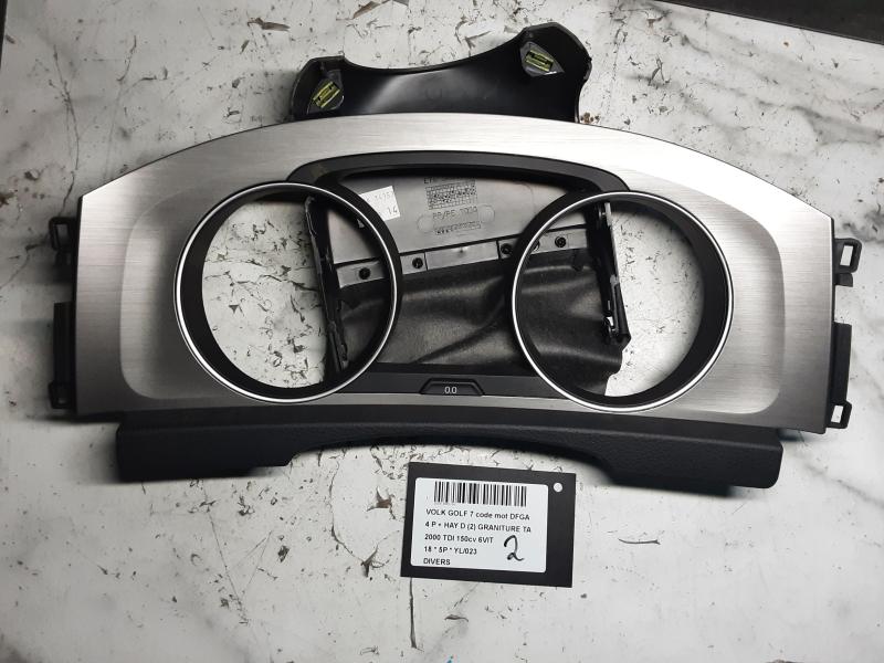 DIVERS Vw GOLF VII 1/17 - 2/20 FaceLift