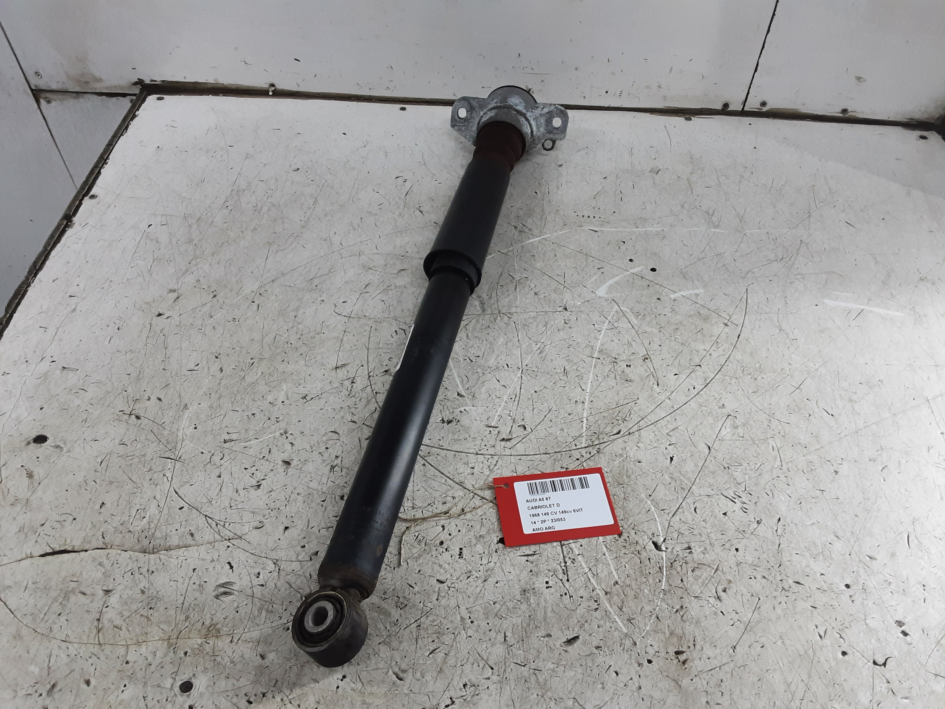 SCHOKBREKER ACHTER LINKS Audi A5 CABRIO 8/11 - 12/16 SCHOKBREKER ACHTER LINKS Audi A5 CABRIO 8/11 - 12/16