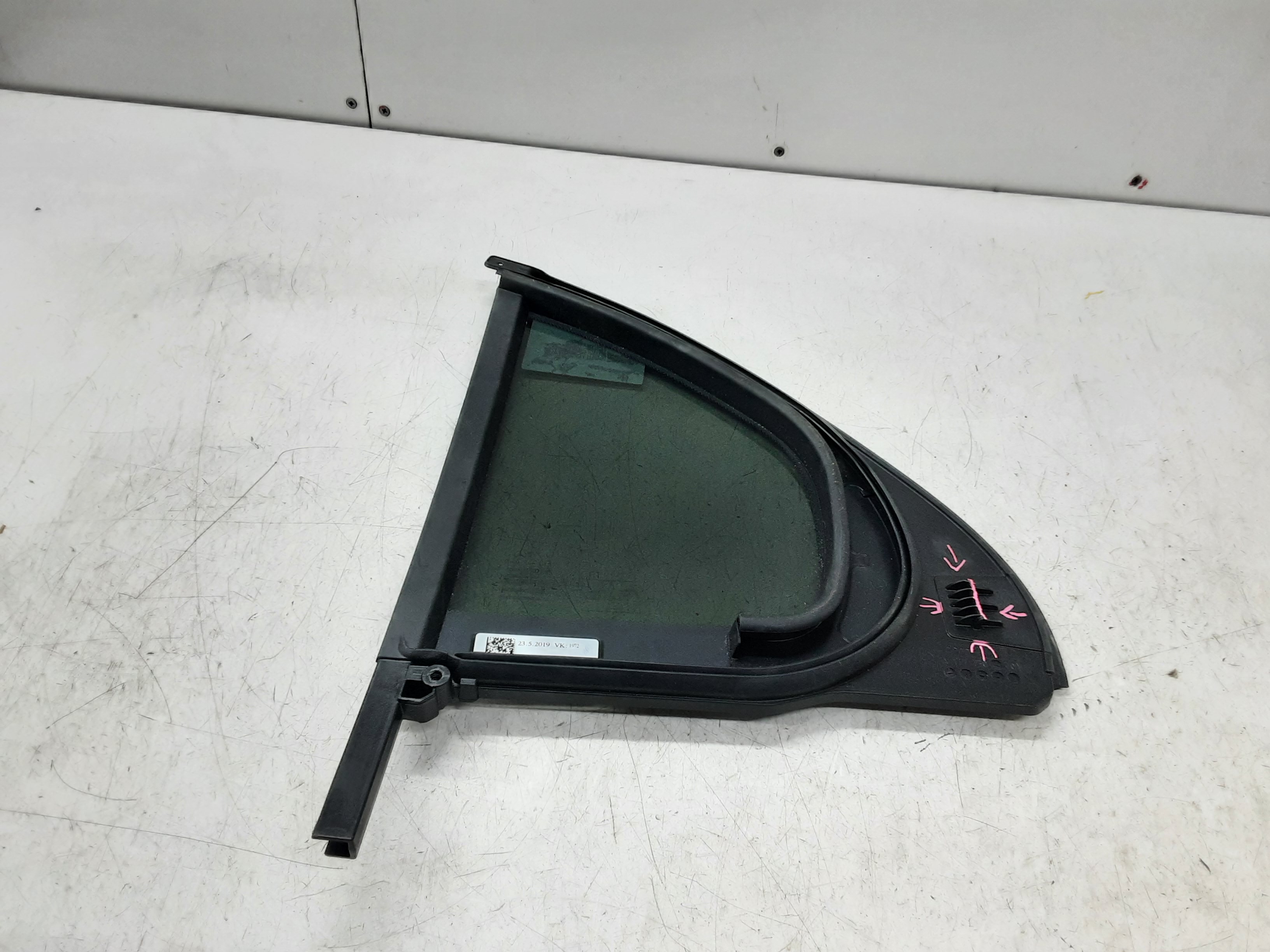 ZIJRUIT ACHTER RECHTS Mercedes-Benz A W177 18 - 2/23