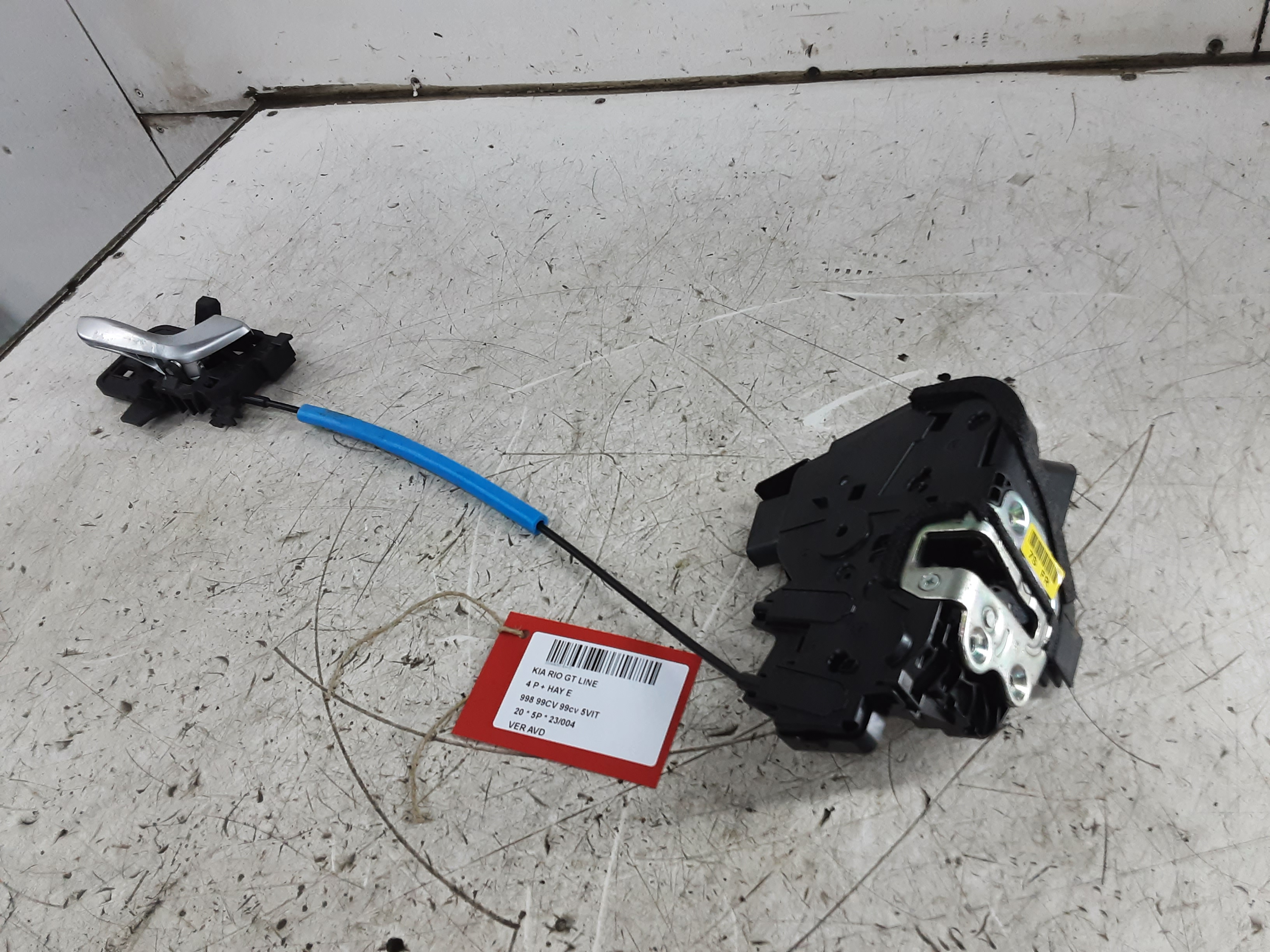 VERROUILLAGE DE PORTE AVANT DROITE Kia RIO 01/17+