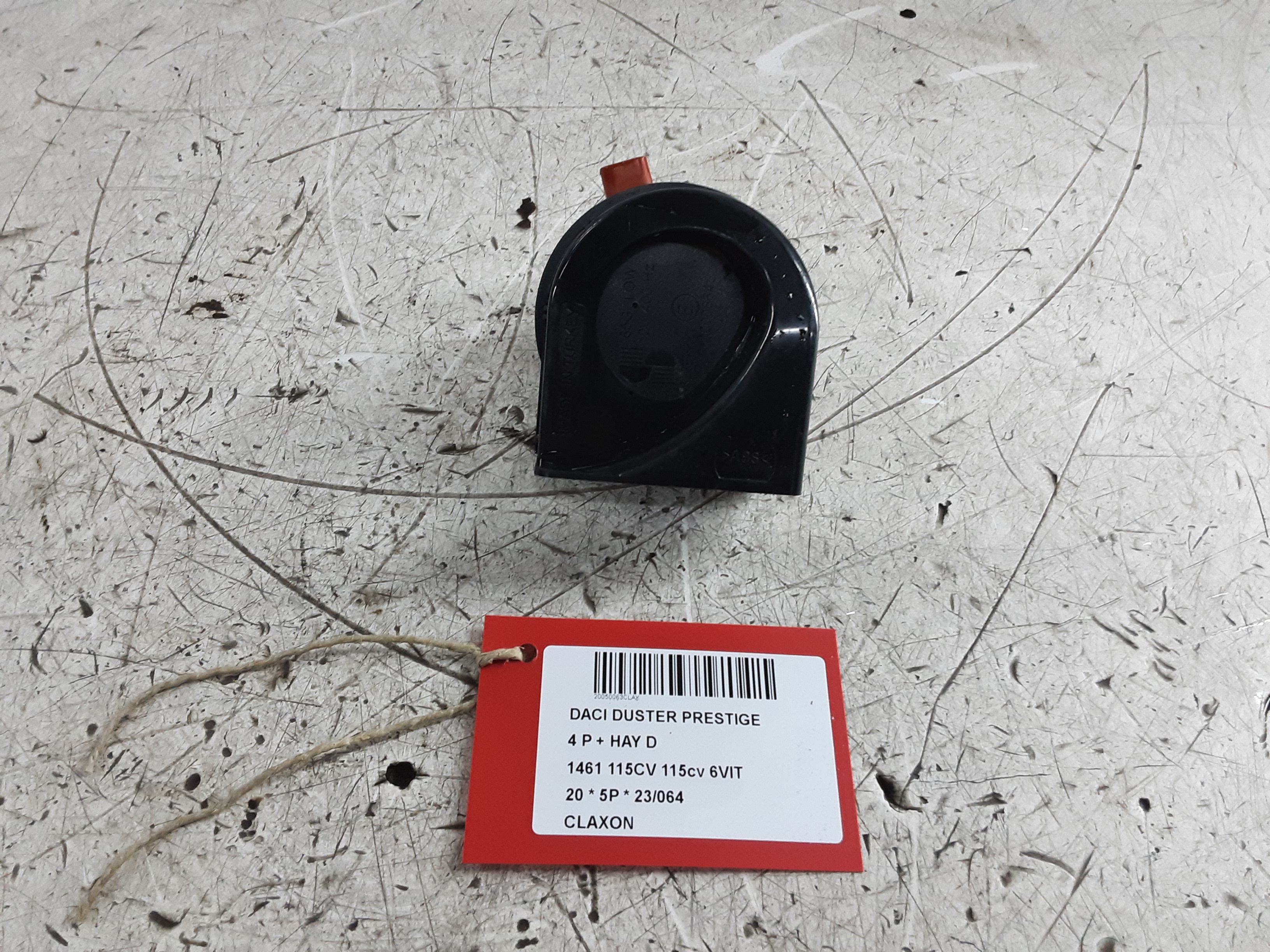 KLAXON Dacia DUSTER 1/18+