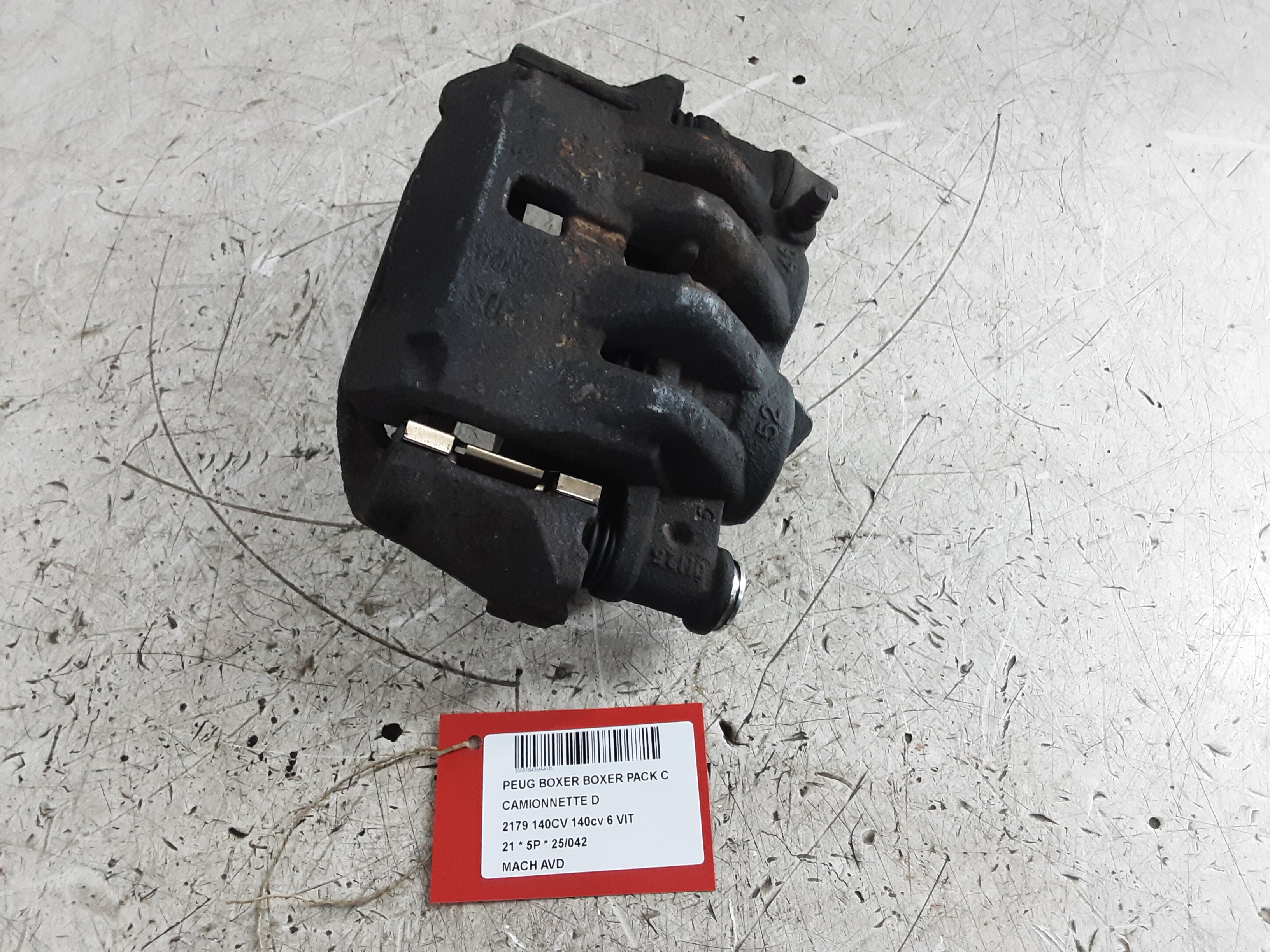 MACHOIRE AVANT DROITE Peugeot BOXER 14+