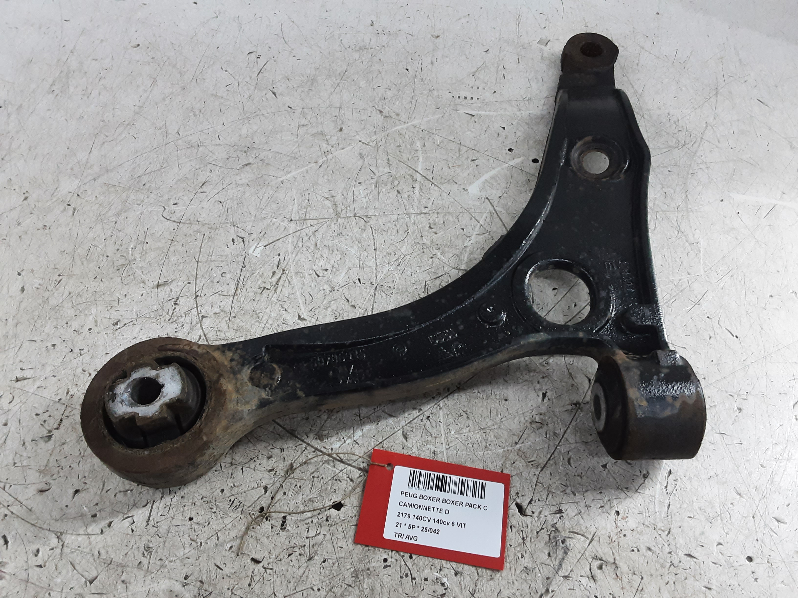 DRAAGARM VOOR LINKS Peugeot BOXER 14+