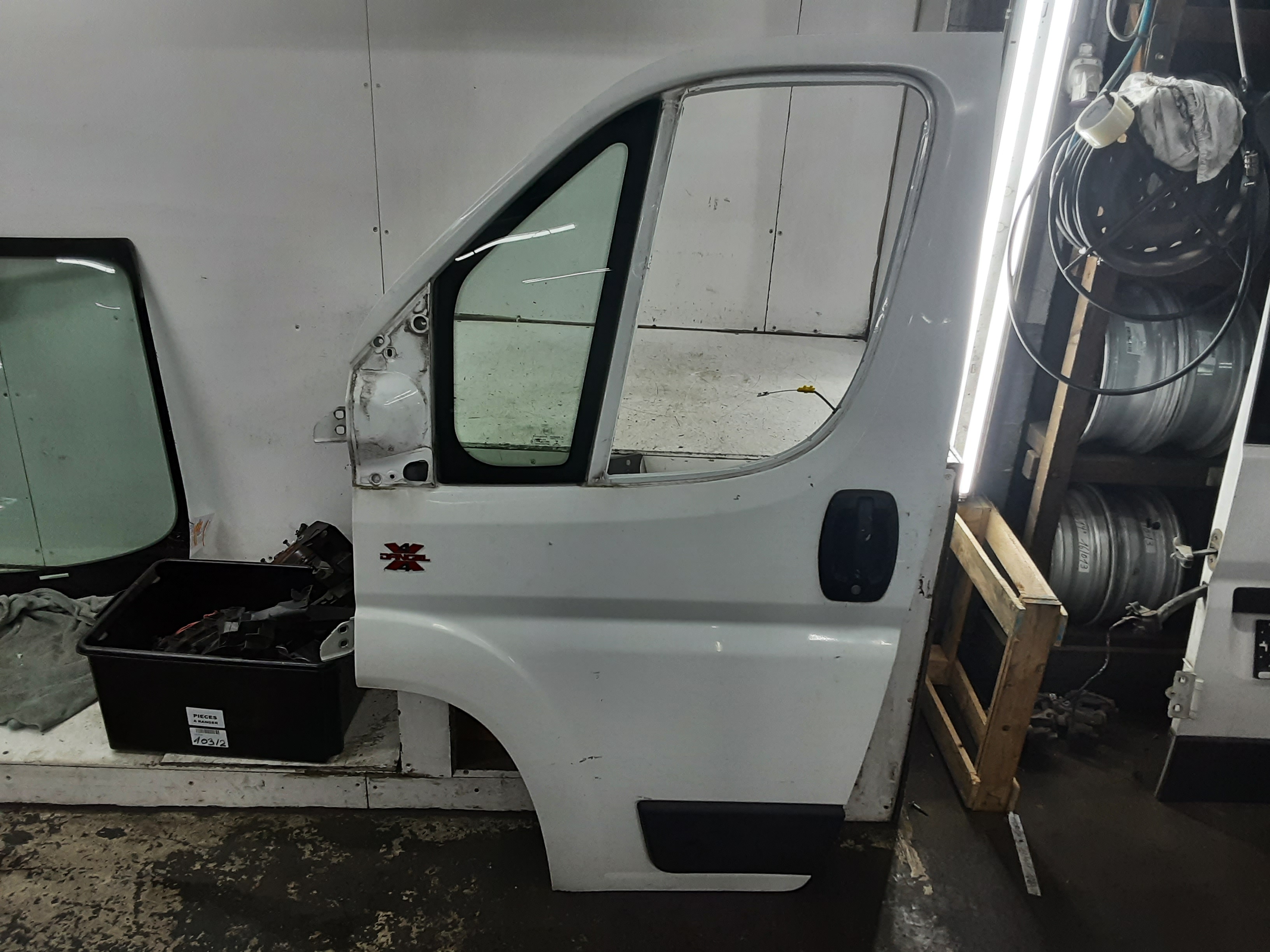 DEUR VOOR LINKS Peugeot BOXER 14+