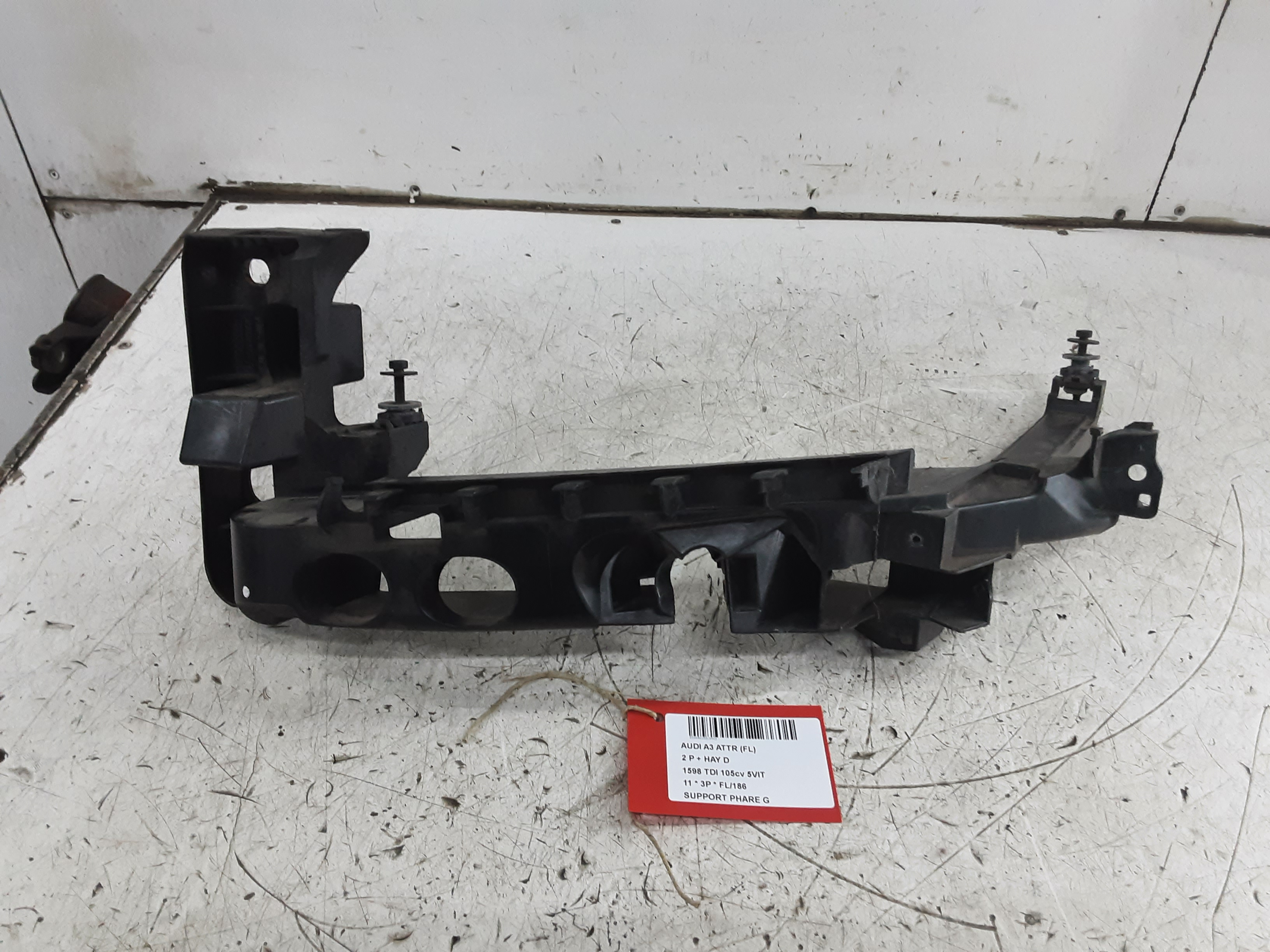 STEUN KOPLICHT LINKS Audi A3 8/08 - 12