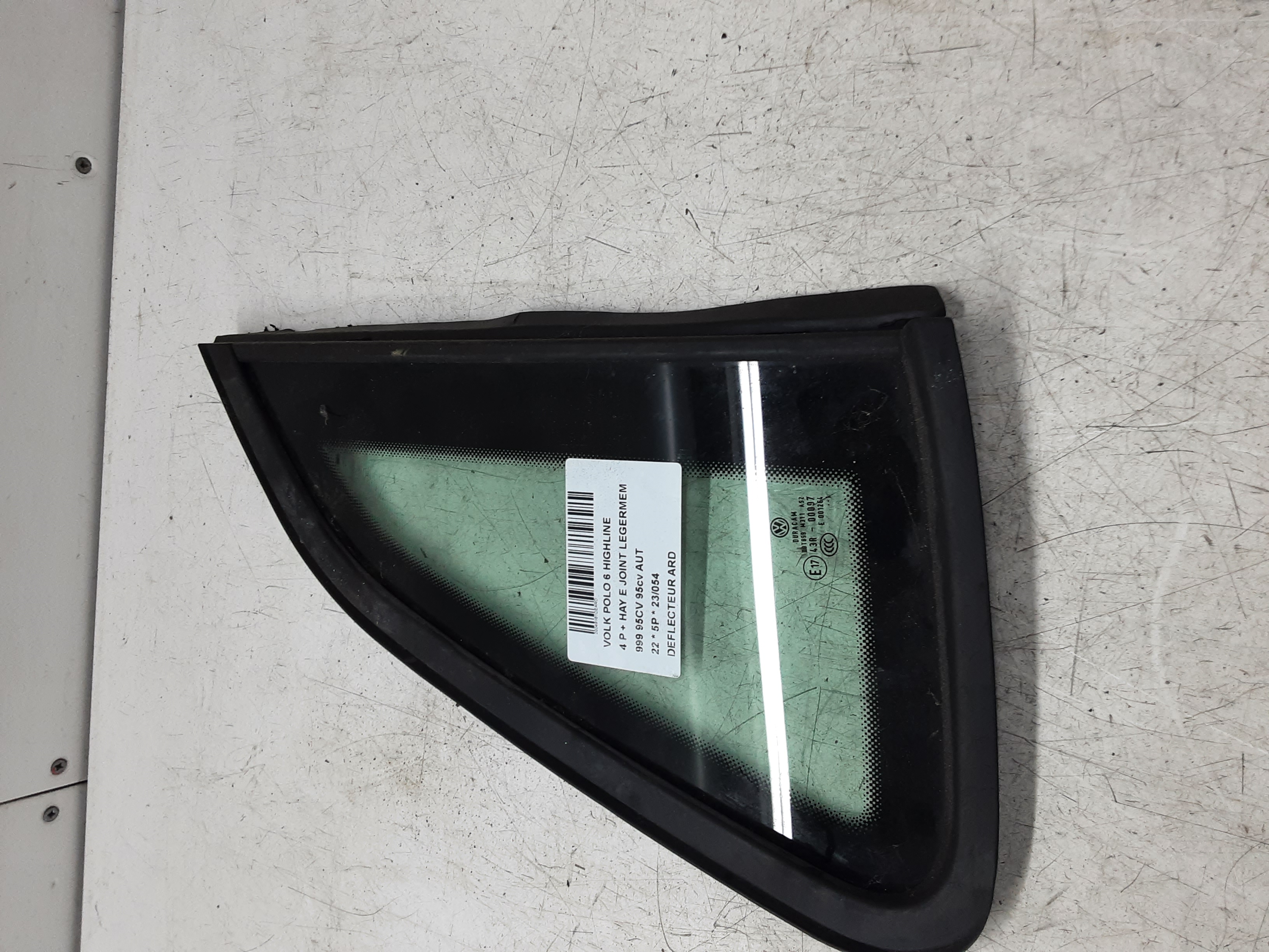 ZIJRUIT ACHTER RECHTS Vw POLO (AW/BZ)  FACELIFT 9/21+ = 22+