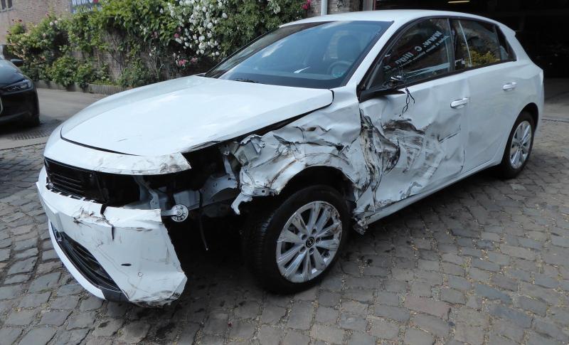 Opel Astra L Edition