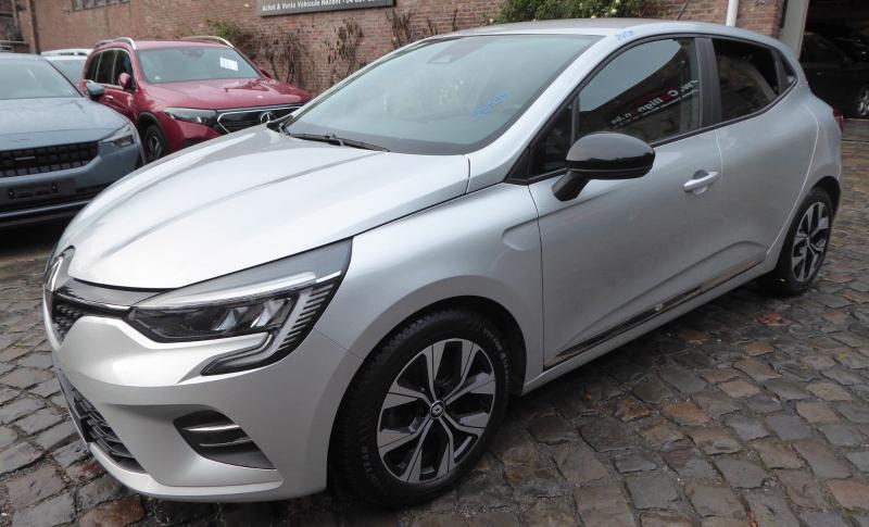 Renault Clio V Evolution