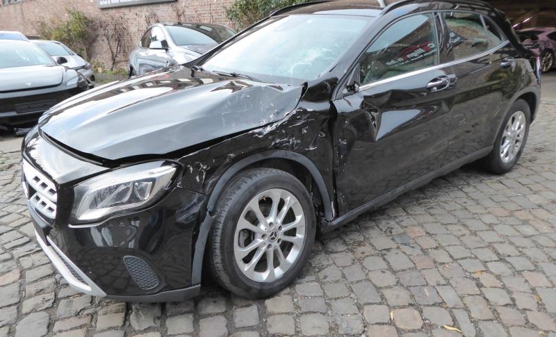 Mercedes-Benz GLA 200 CDI