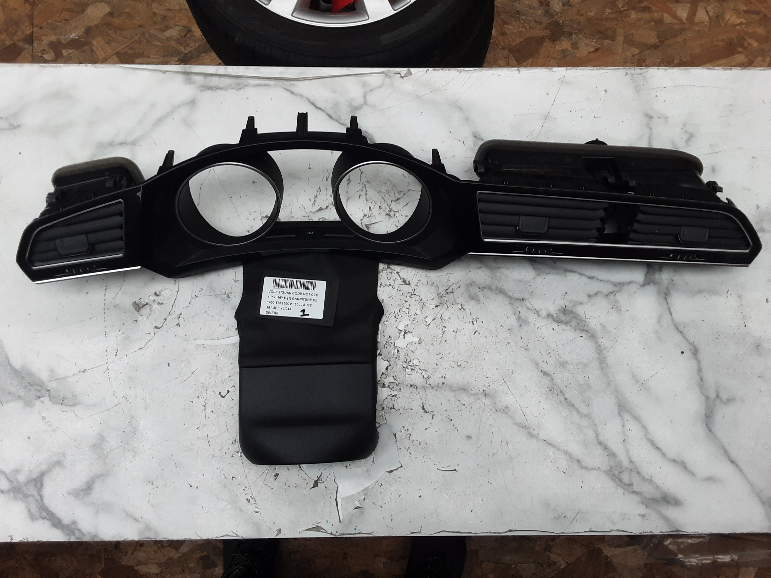 DIVERS Vw TIGUAN (3) 02/16- 10/20