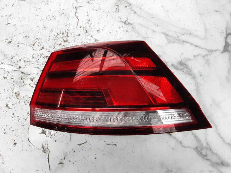 FEU ARRIERE DROIT Vw GOLF VII 11/12 - 17