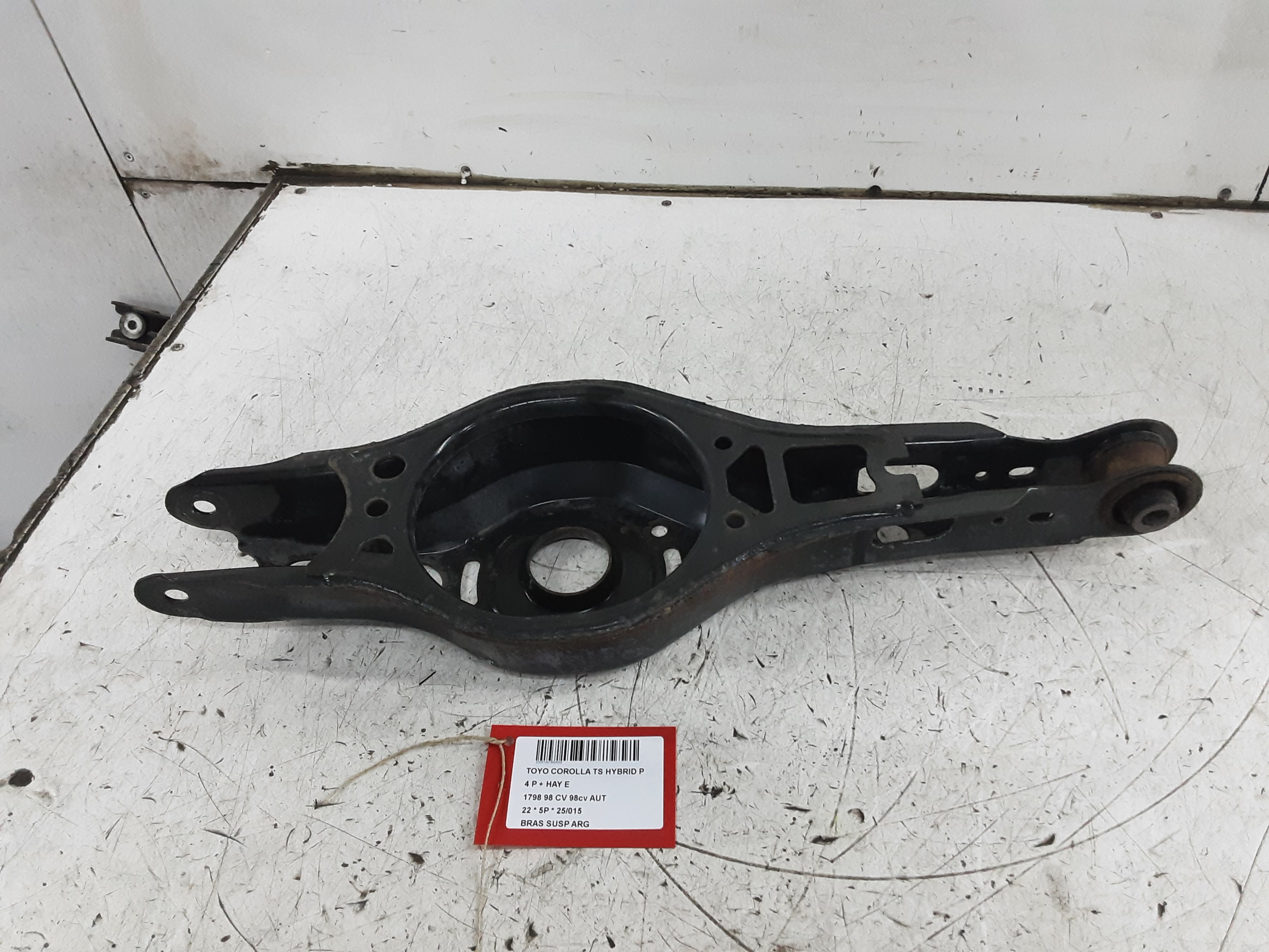 DRAAGARM ACHTER LINKS