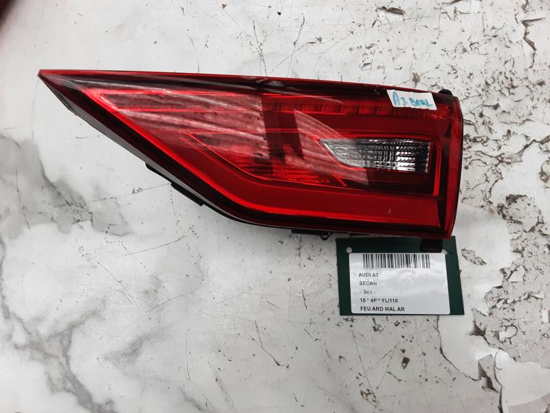 FEU ARRIERE DROIT DE MALLE ARRIERE Audi A3 4D 5/13 - 16