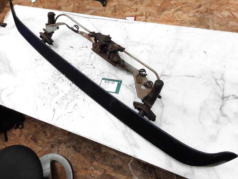 MOTORHAUBENSPOILER Vw CORRADO -95