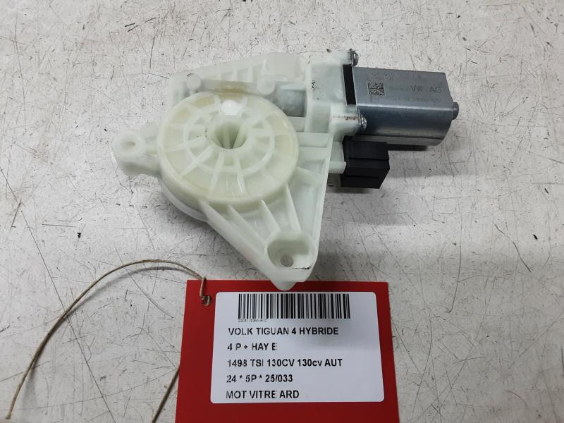 MOTEUR DE VITRE DE PORTE ARRIERE DROITE Vw TIGUAN (4) 9/23+