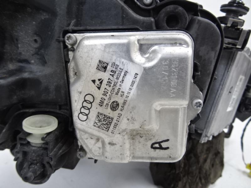 STURING KOPLICHT LINKS Audi Q7 (2) 04/15+