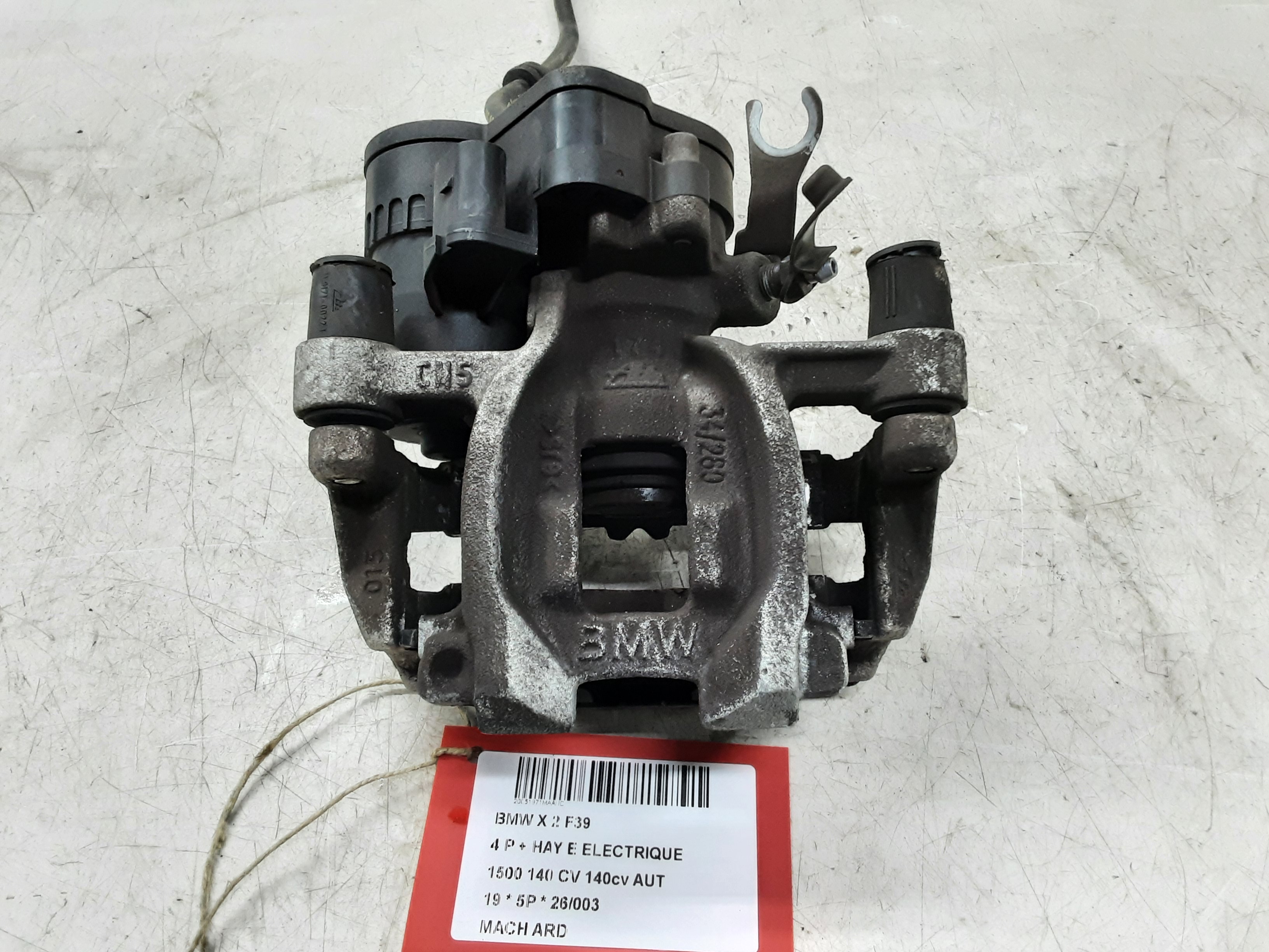 REMKLAUW ACHTER RECHTS