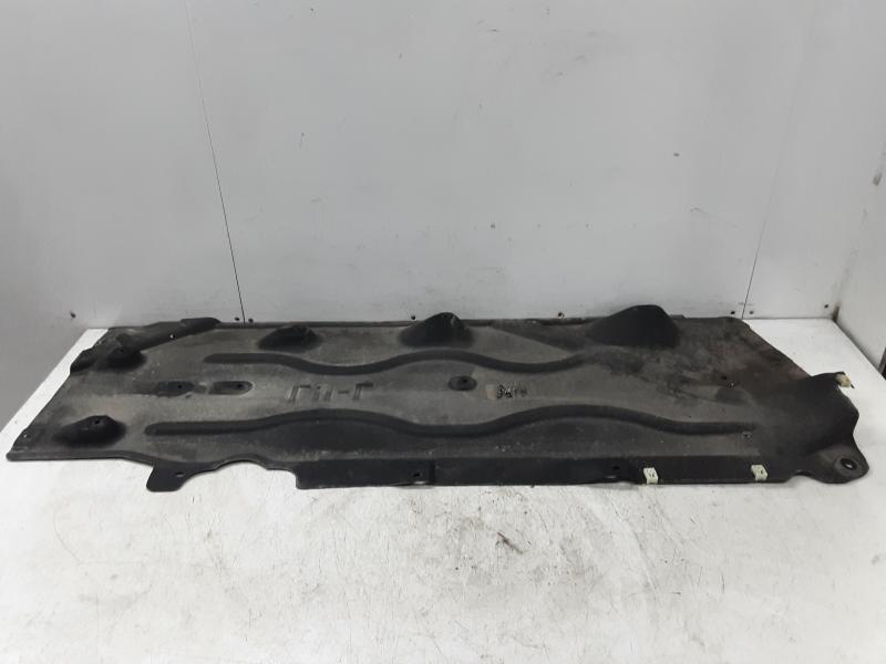 PLASTIEKE BESCHERMPLAAT ONDER AUTO LINKS Bmw X 2 F39 03/18+